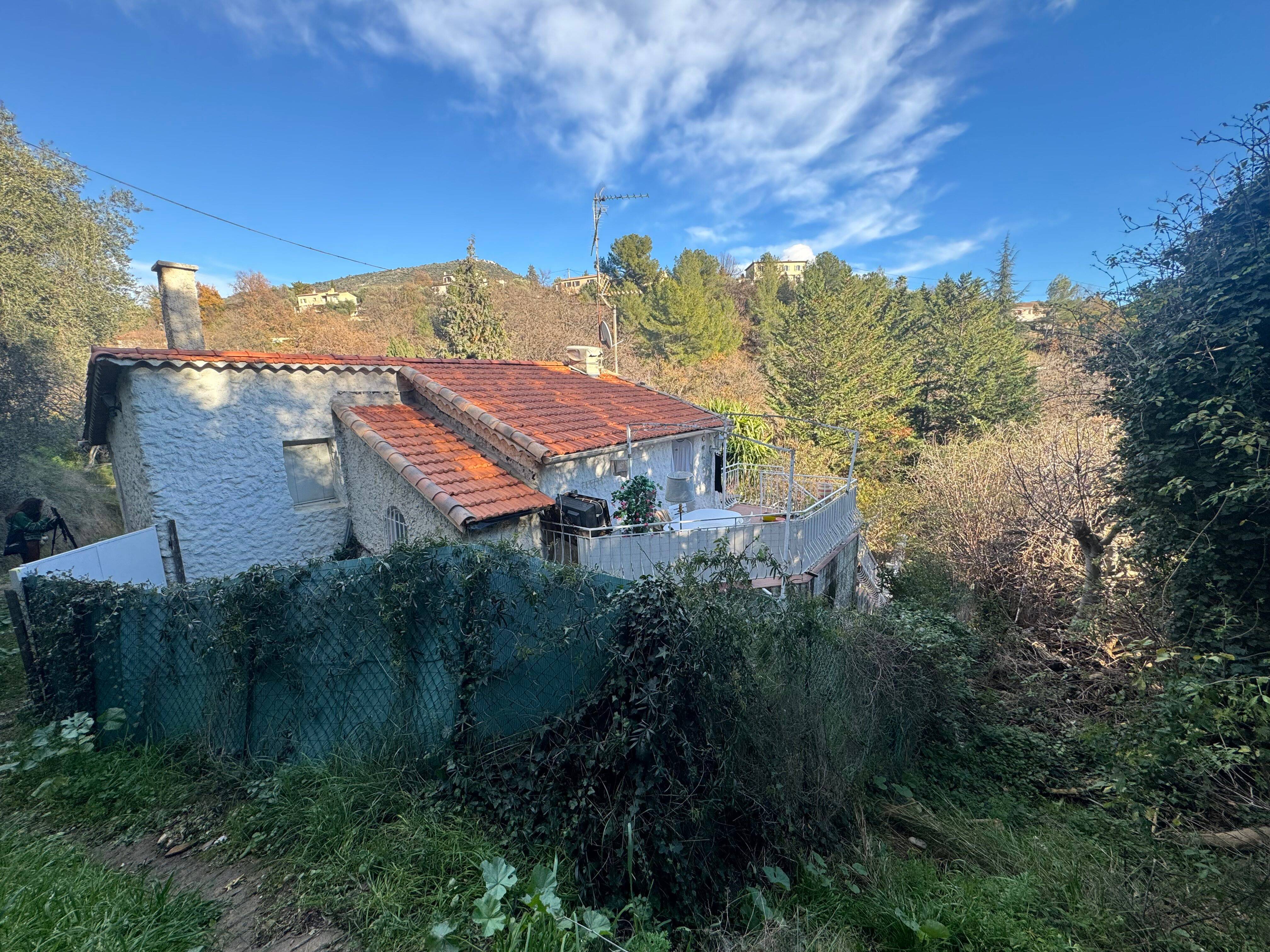 Ce que l'on sait de la femme retrouvée partiellement dévorée par des animaux dans un village près de Nice