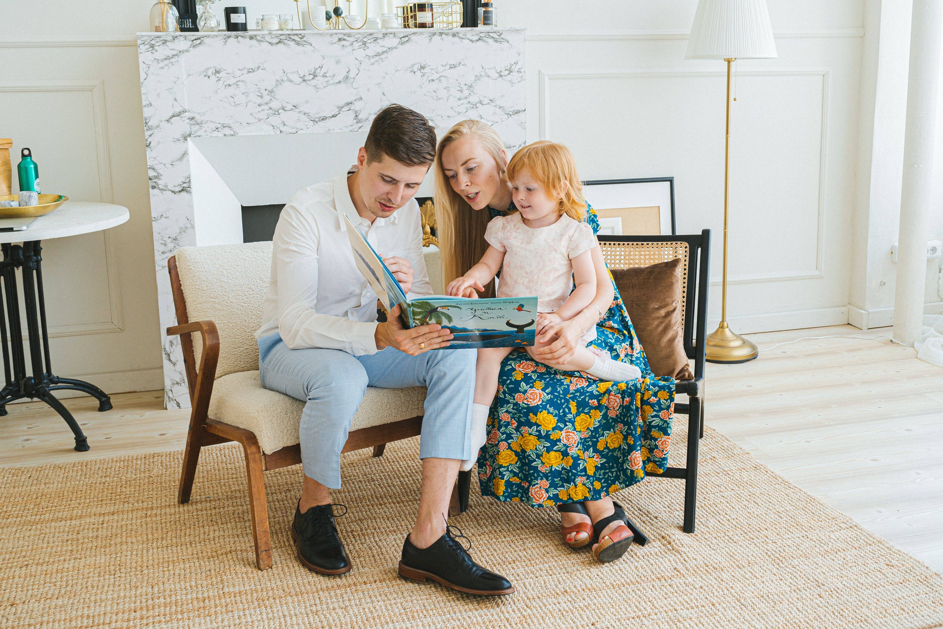 Comment pousser les enfants à lire? Voici 4 bienfaits de la lecture dès le plus jeune âge selon ce docteur en neurosciences