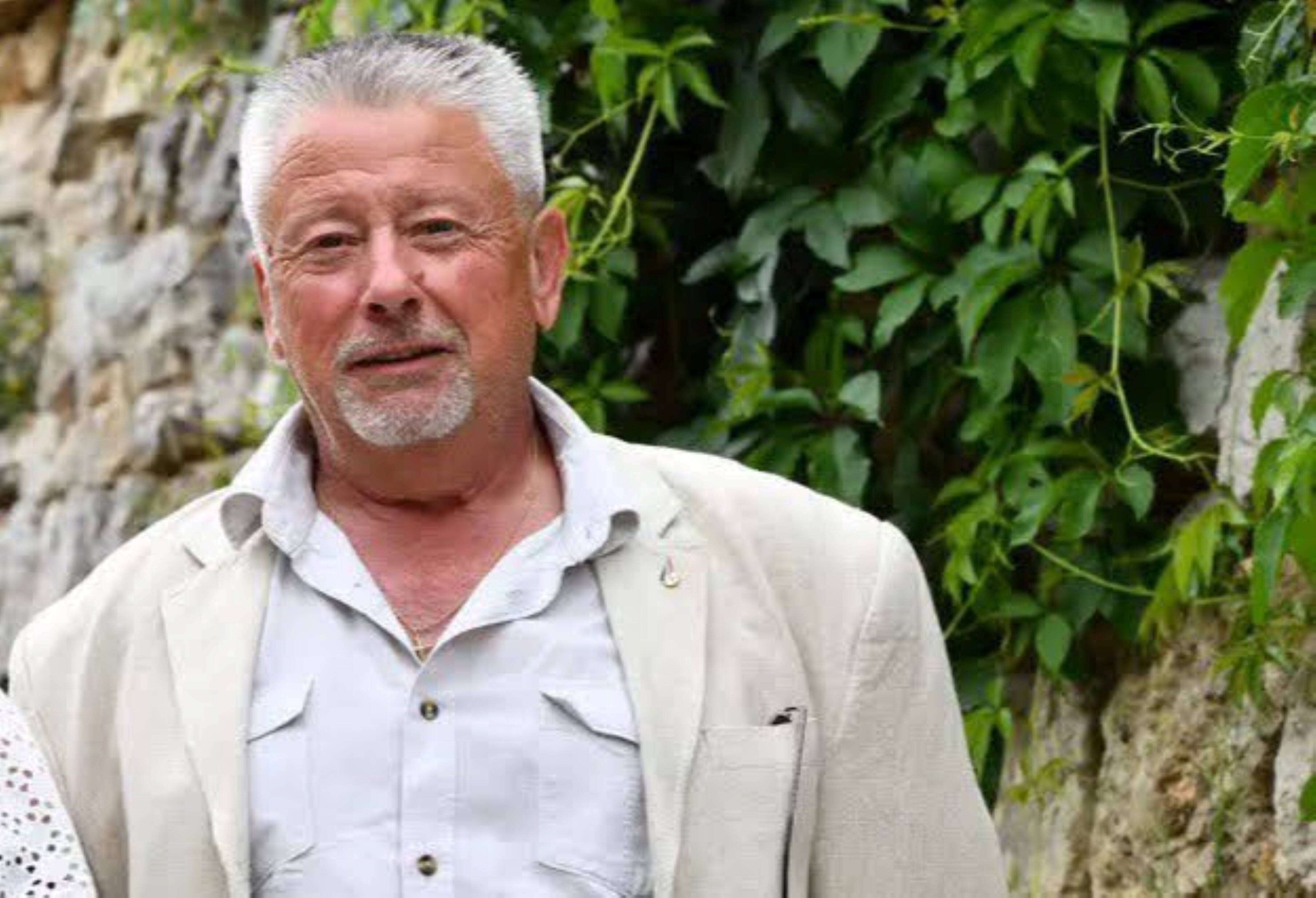 Le fils qui a tiré avec une arme à bille sur son père, suppléant d'un député du Var, mis en examen pour tentative d'assassinat