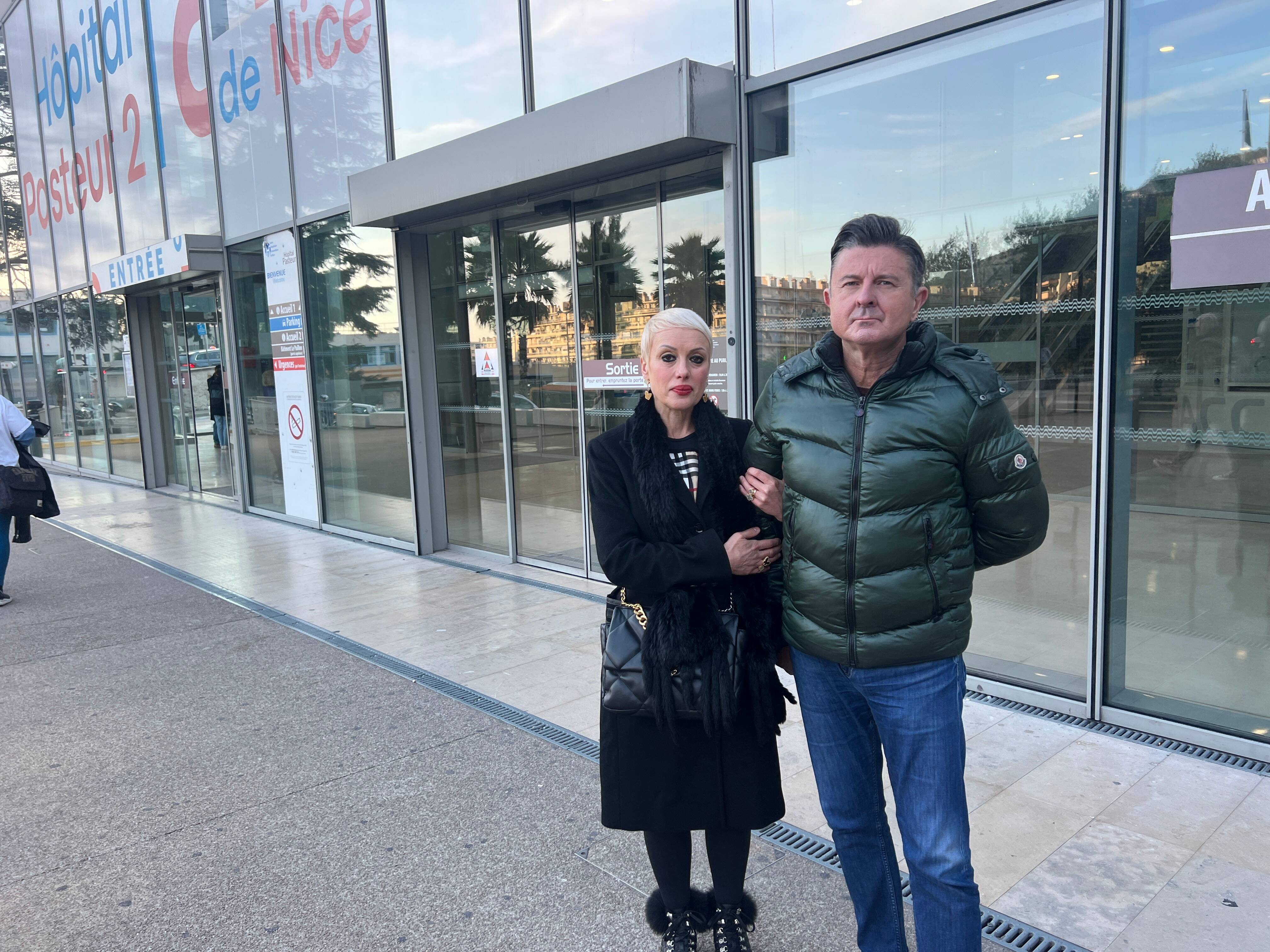 "On lui a volé sa fin de vie": la femme agressée en promenant son chien à Nice toujours entre la vie et la mort, sa fille témoigne