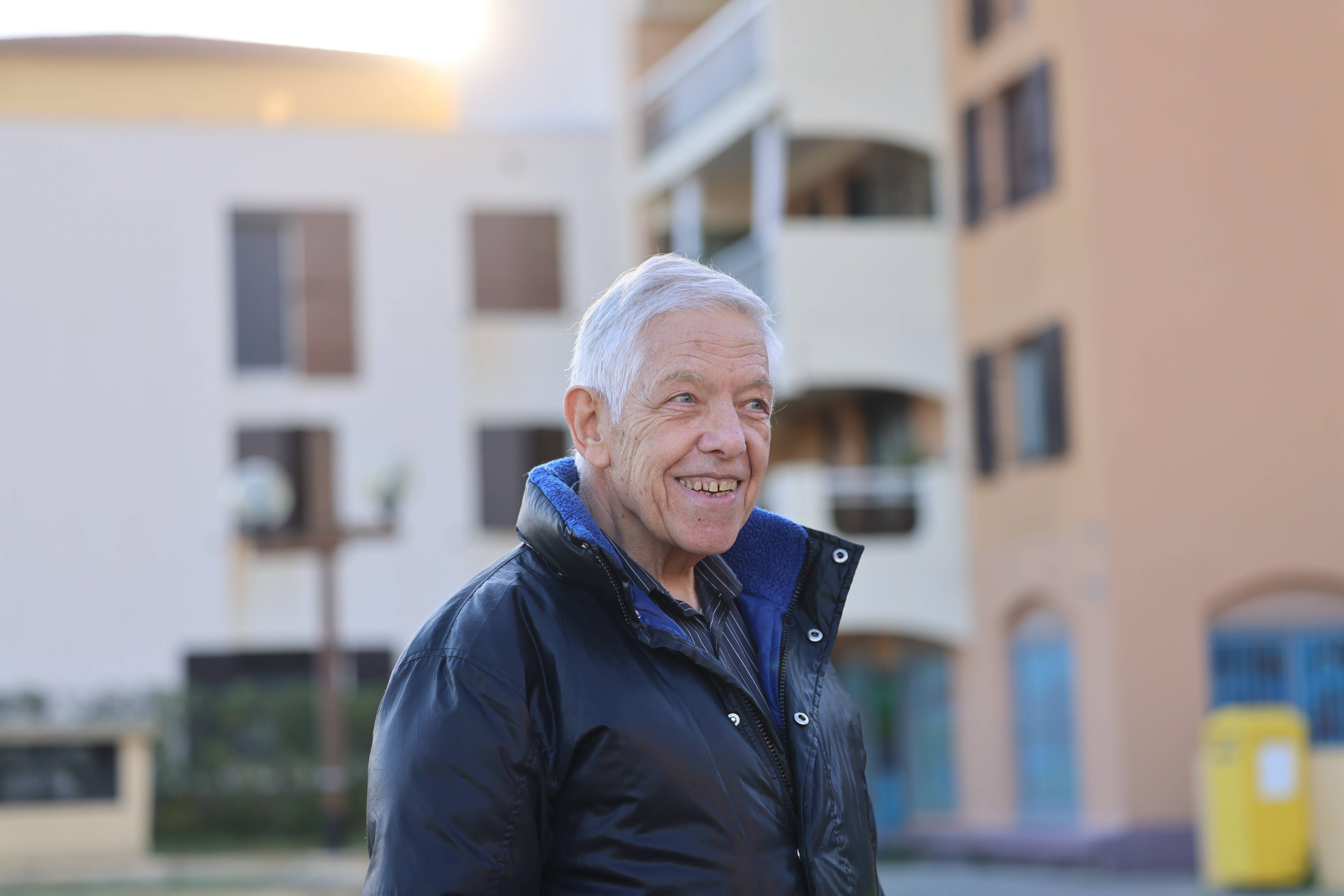 "Les Semboules, ça a été une histoire de lutte": après 45 ans au service de ce quartier d'Antibes, il tire sa révérence