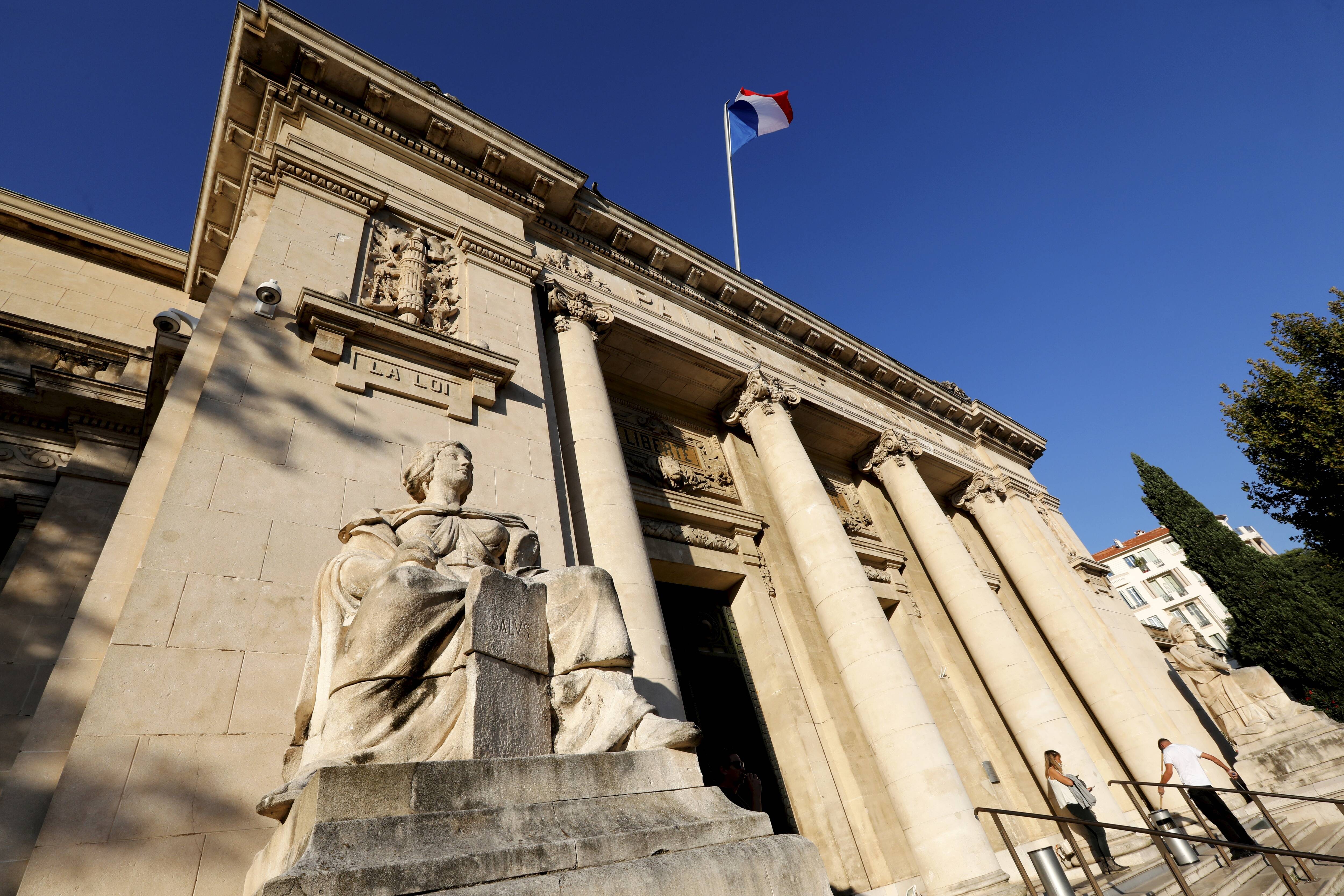 Poursuivi pour des jeux sexuels avec des scouts, un ancien prêtre de Toulon relaxé par la justice