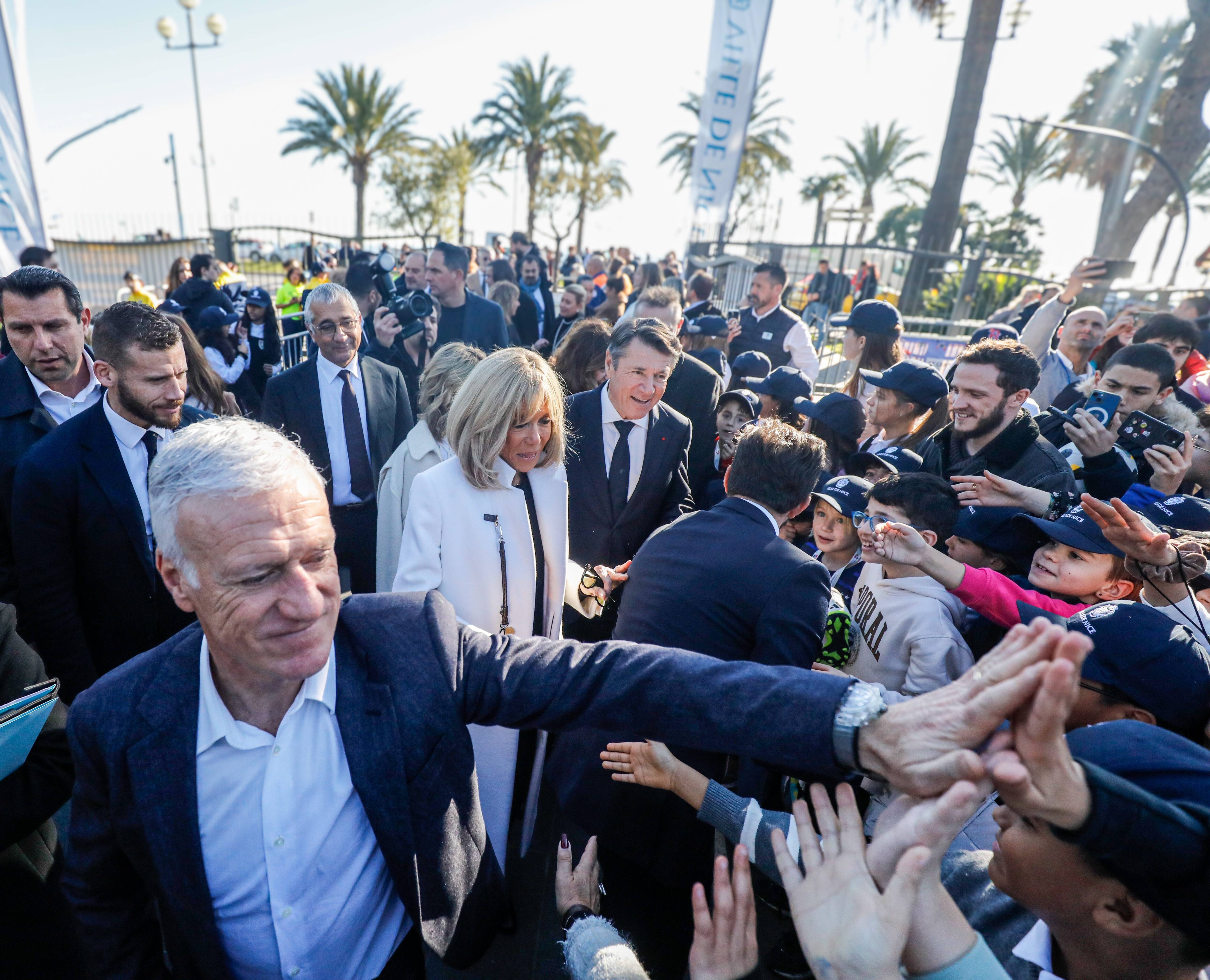 Brigitte Macron et Didier Deschamps à Nice pour la fin de la campagne 2024 des Pièces Jaunes
