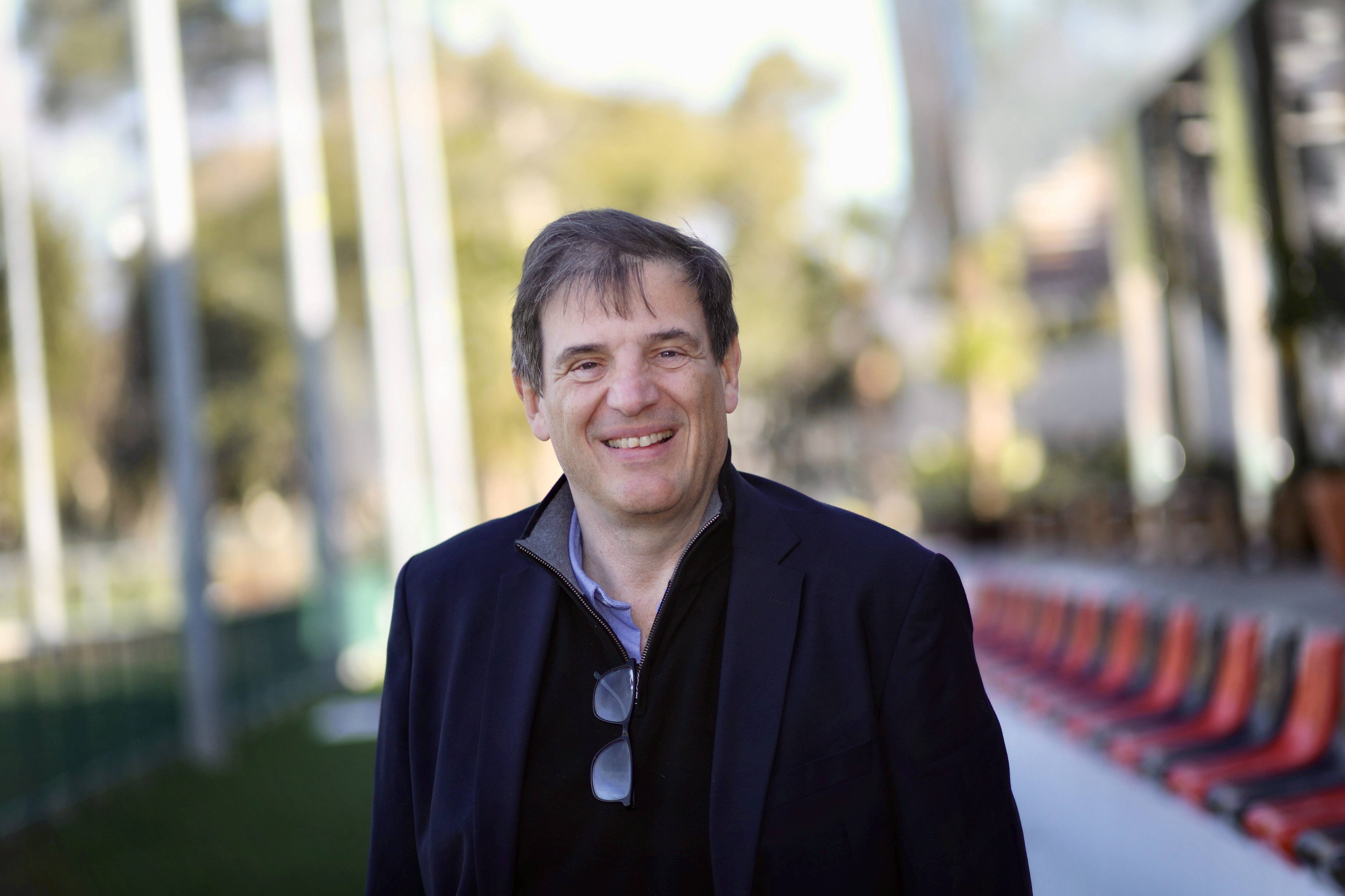 Florian Grill, président de la Fédération française estime que "le rugby français vit au-dessus de ses moyens"