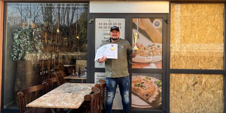 Le patron de cette pizzeria du Var remporte le titre du meilleur pizzaïolo marseillais... et vise le championnat du monde