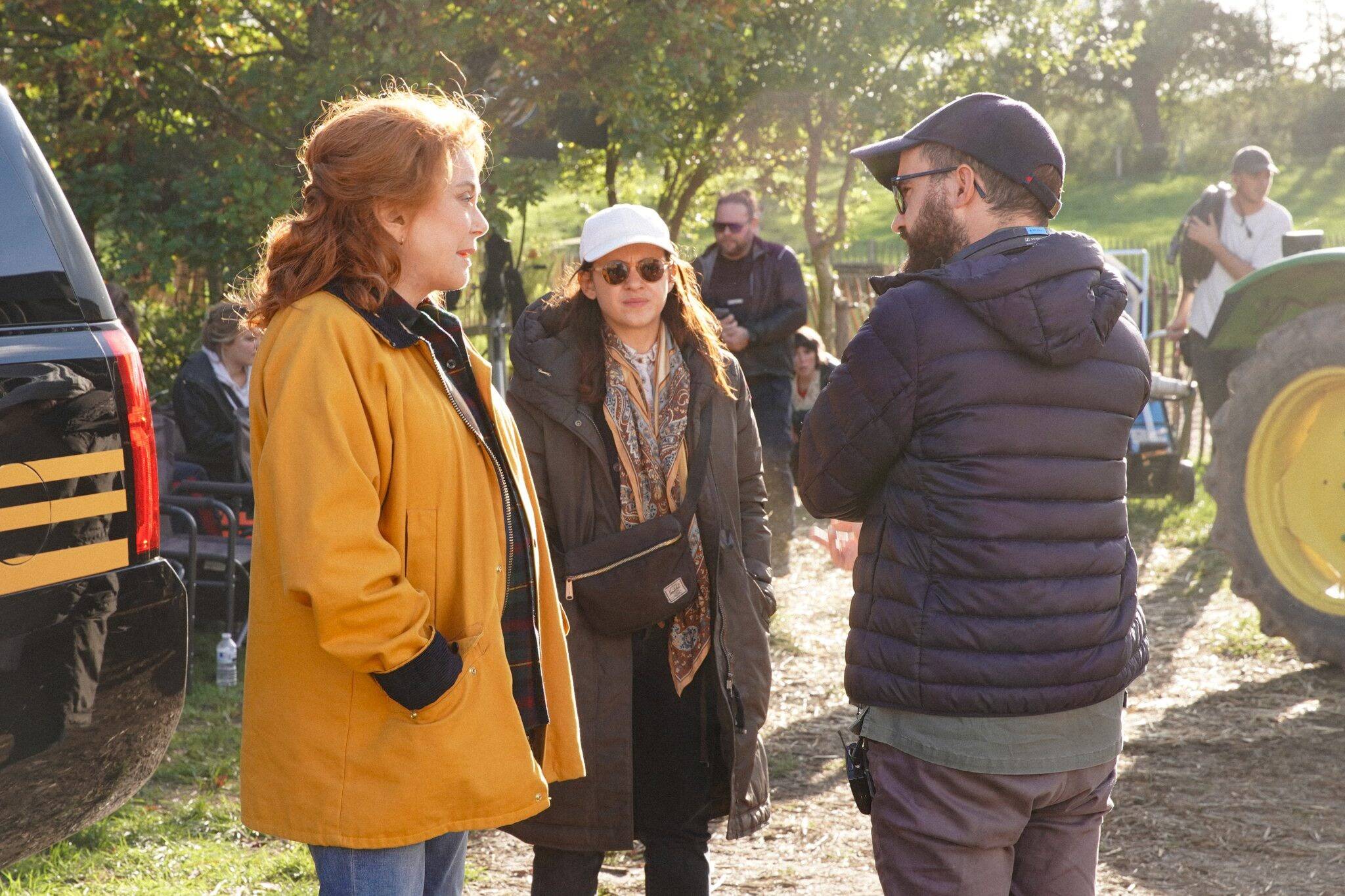 Ils sont passés par l'école de journalisme (et le festival) de Cannes, Catherine Deneuve joue dans leur dernier film... Hanna Ladoul et Marco La Via sortent "Au fil des saisons" ce mercredi