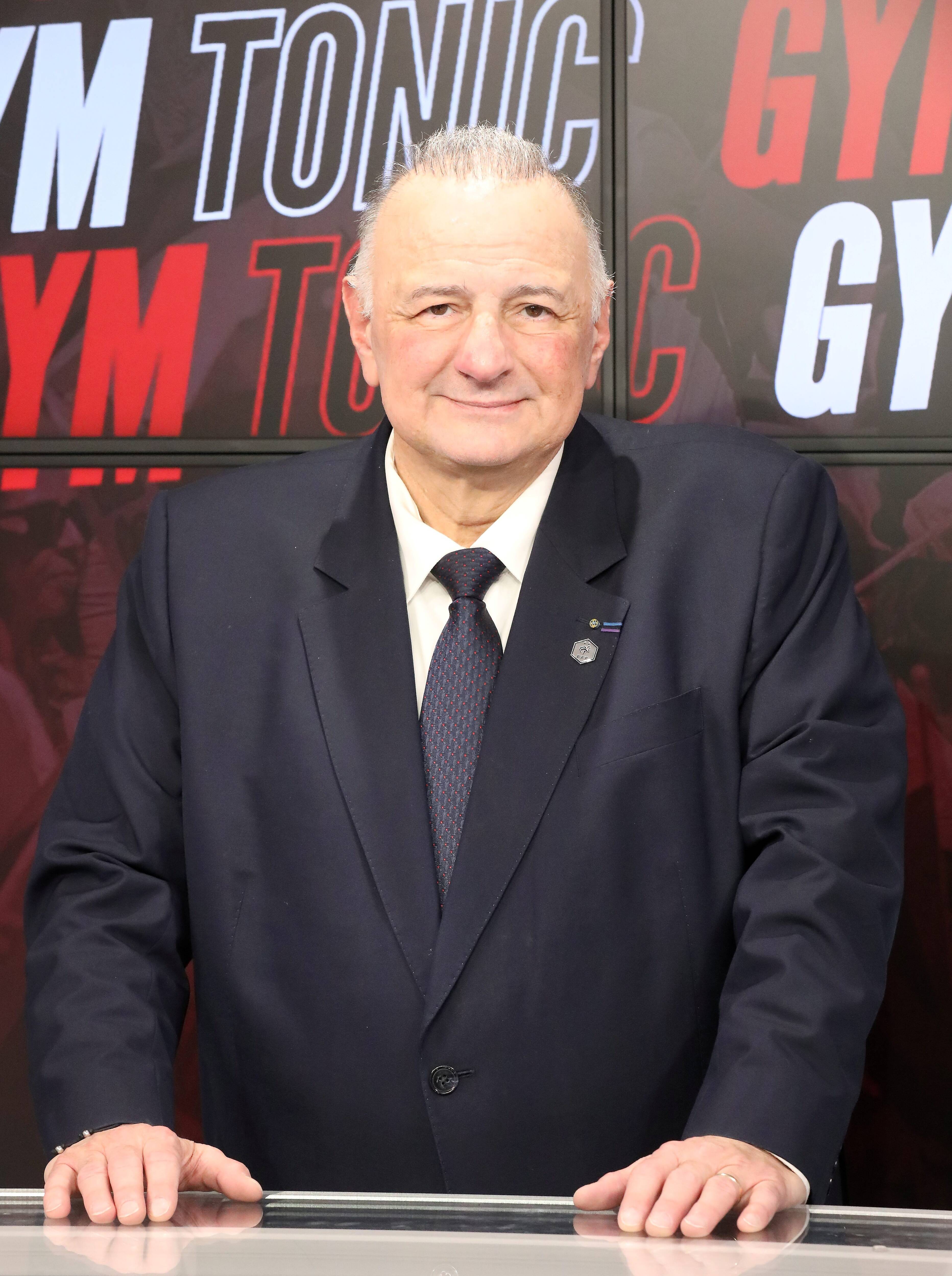 "Les arbitres de L1 sont perdus": Eric Borghini réagit aux polémiques et à l'utilisation de la vidéo dans le foot