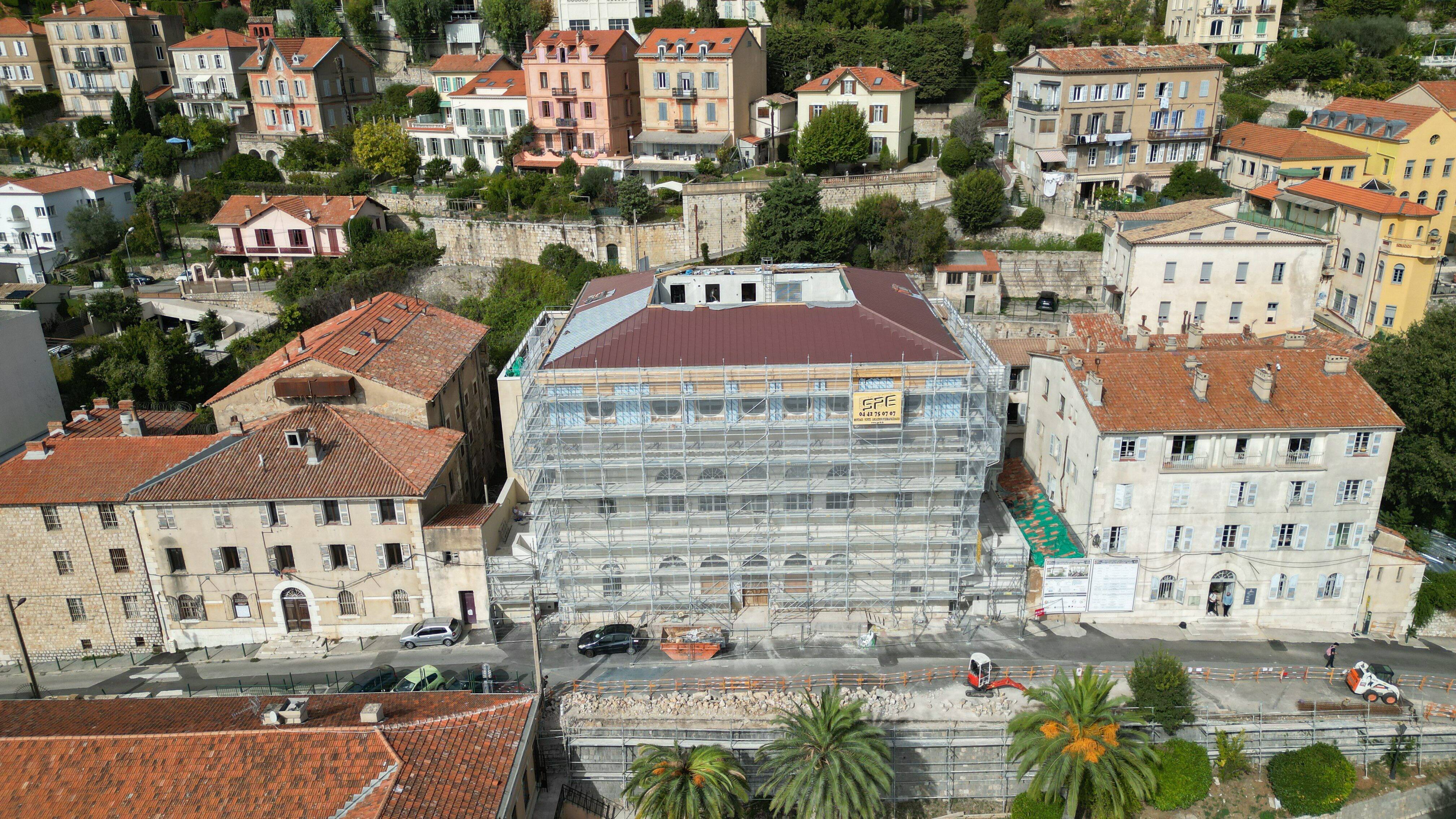 Deuxième campus, rénovation de la piscine, bus à haut niveau de service: le point sur les dépenses prévues par l'agglo du Pays de Grasse