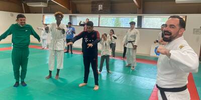 En situation de handicap et initiés au judo à Sainte-Maxime