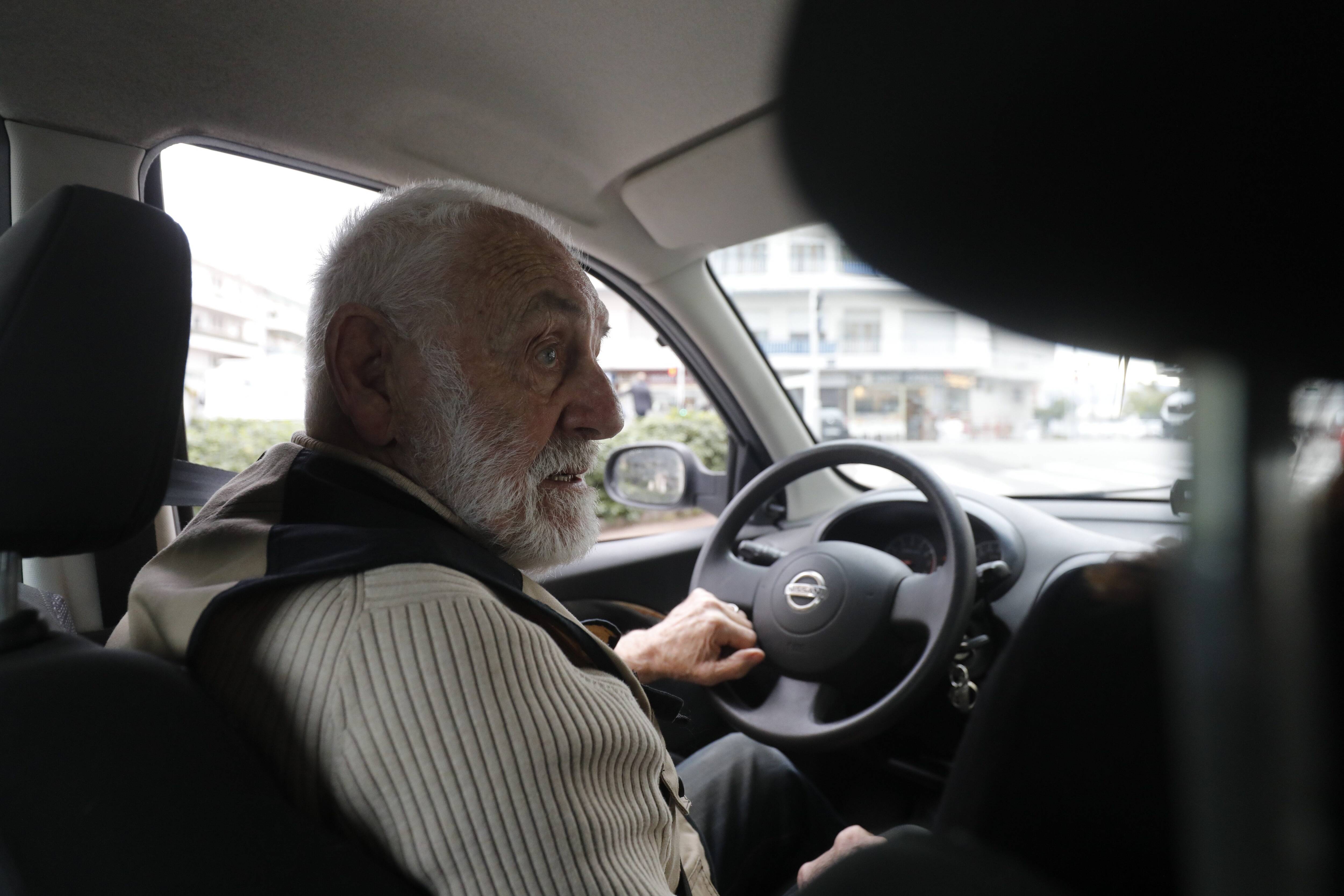 "Il y a des papys et des mamies qui n'ont que ça pour aller faire les courses": Marcel, automobiliste de 89 ans réagit sur la visite médicale obligatoire pour les plus âgés