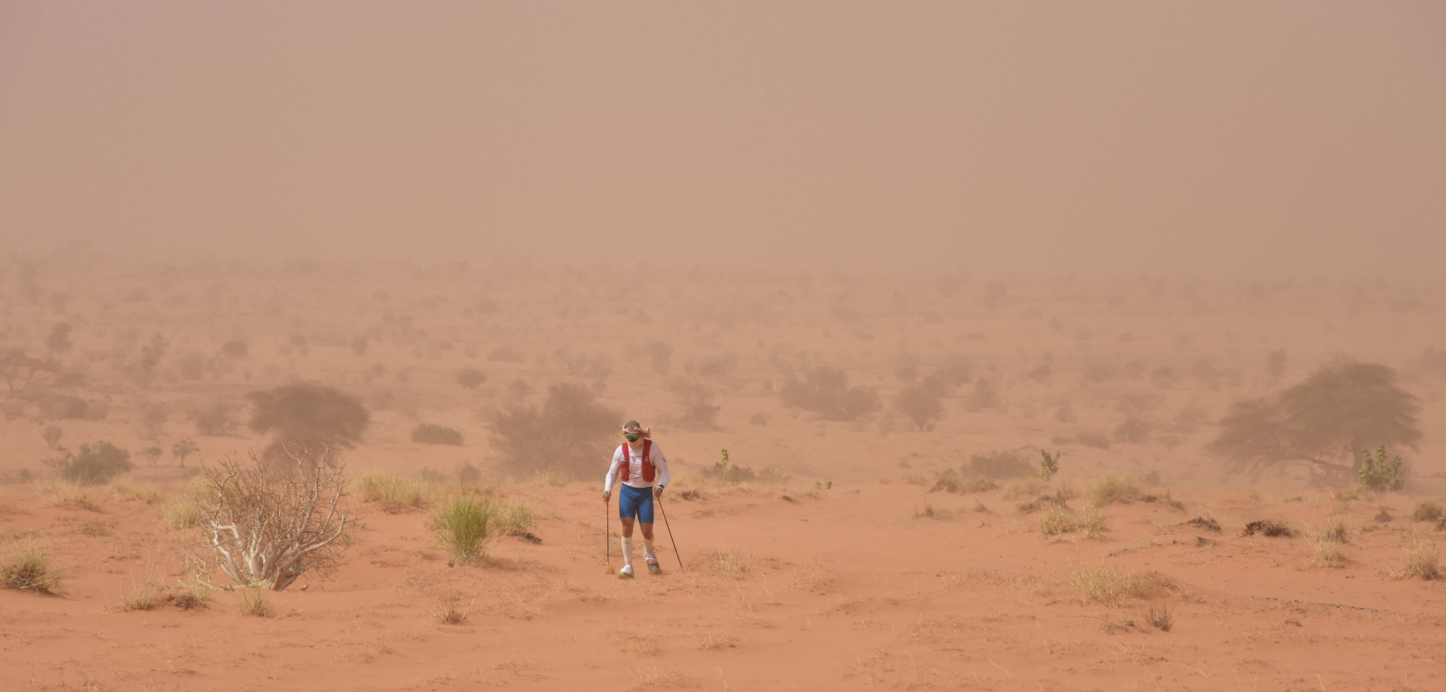 Cet aventurier varois bat un record lors d'une incroyable épopée à travers les dunes du Sahara
