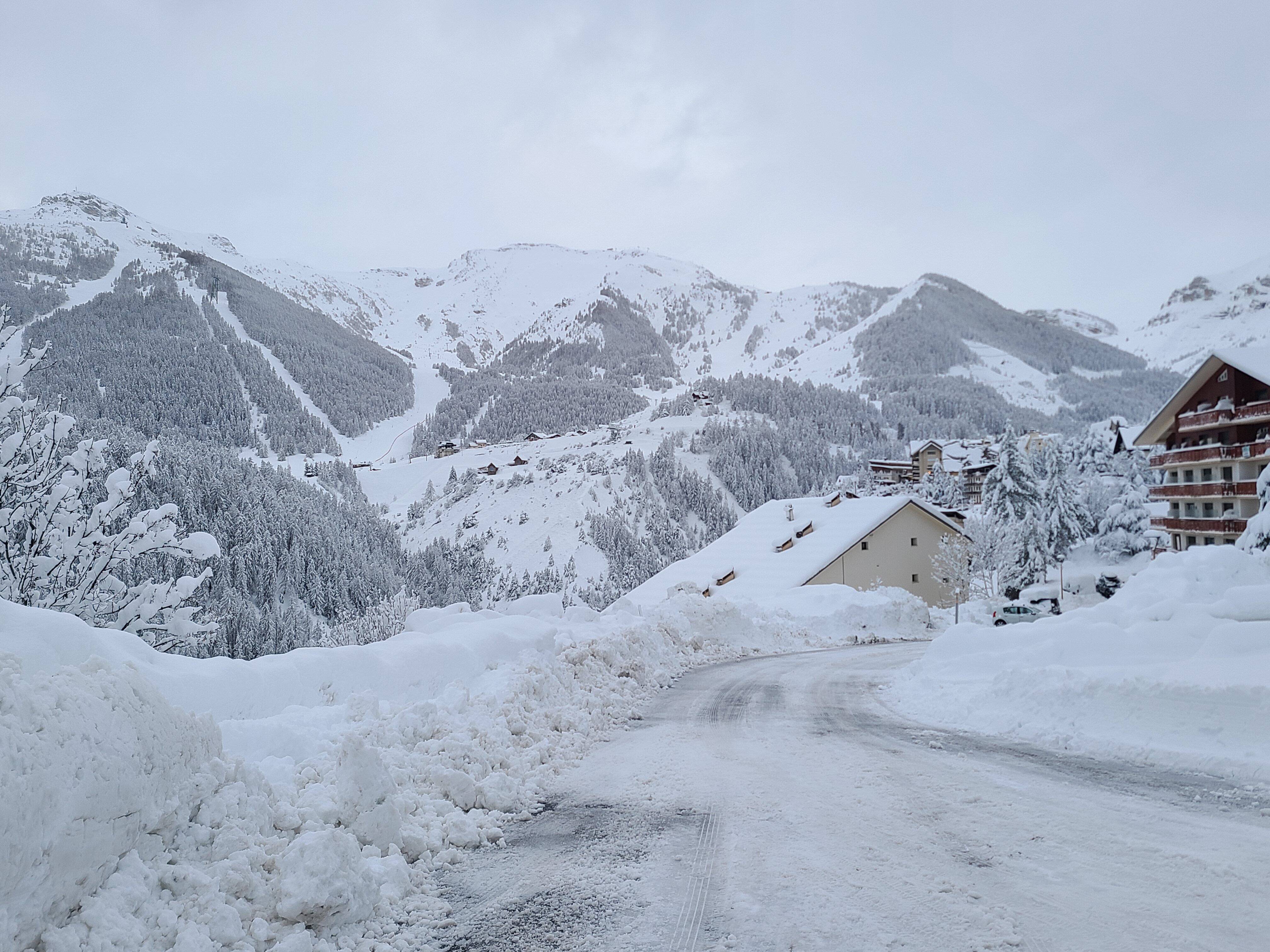 80 cm de poudreuse en 24 heures: les stations de ski des Alpes-Maritimes jubilent