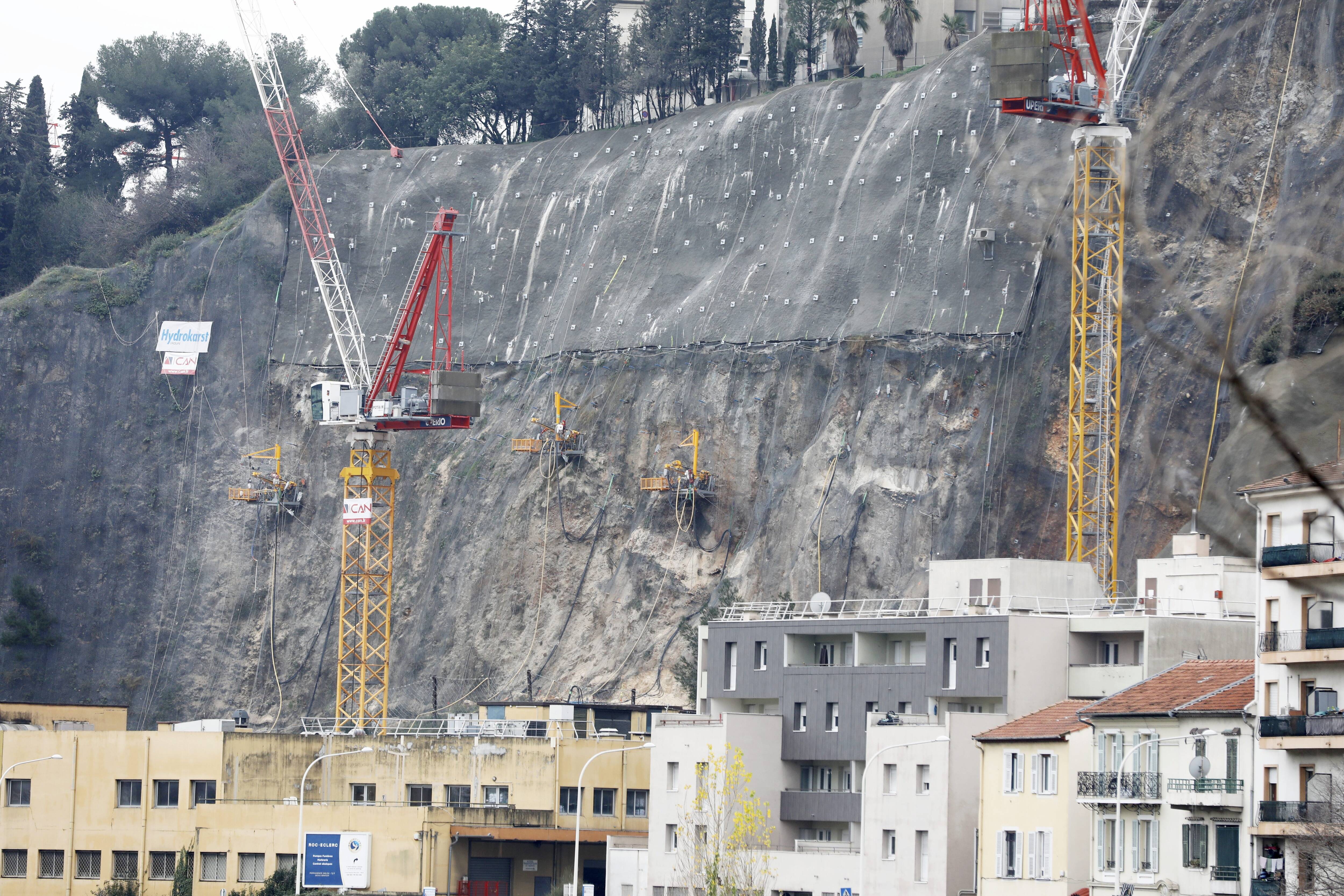 "Le plus gros chantier que j'ai jamais connu dans l'Hexagone": les impressionnants travaux sur les falaises de Pasteur à Nice