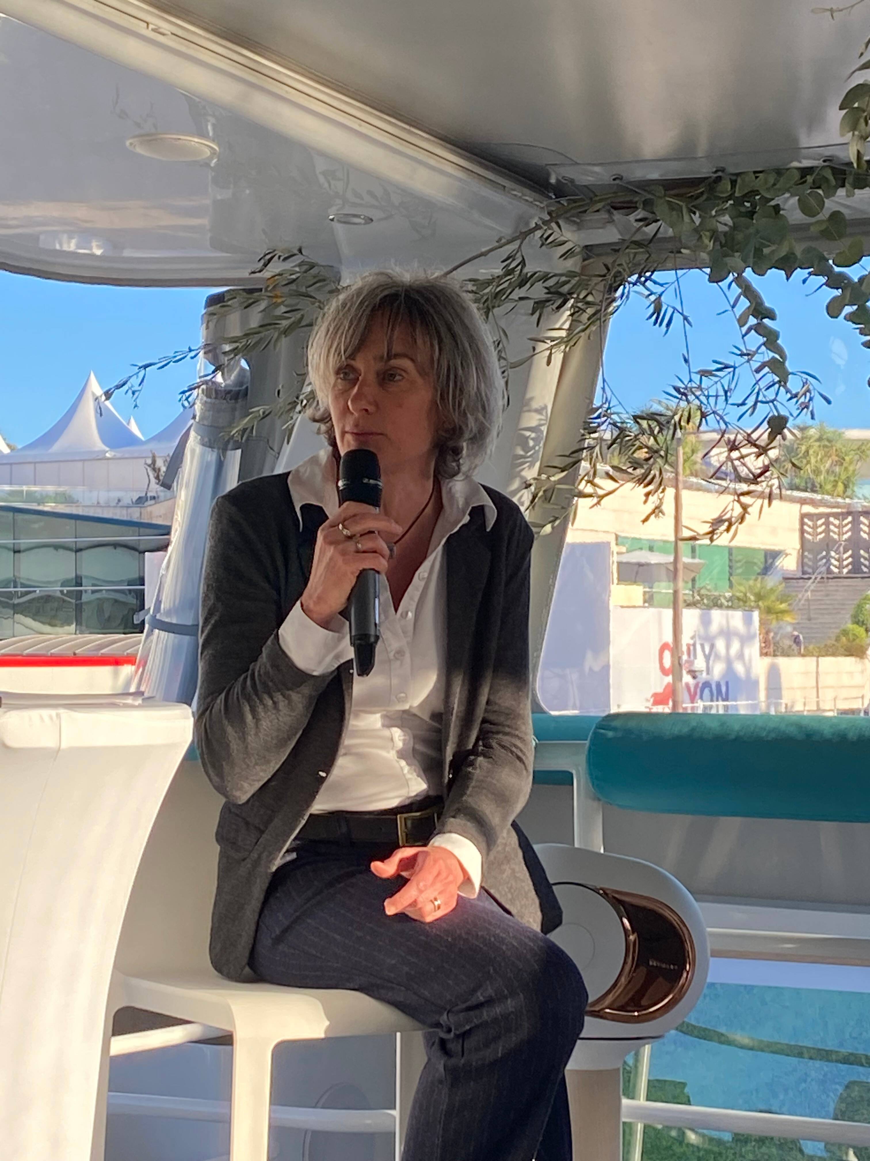 Bientôt un permis de construire réversible pour transformer les bureaux en logements et vice versa