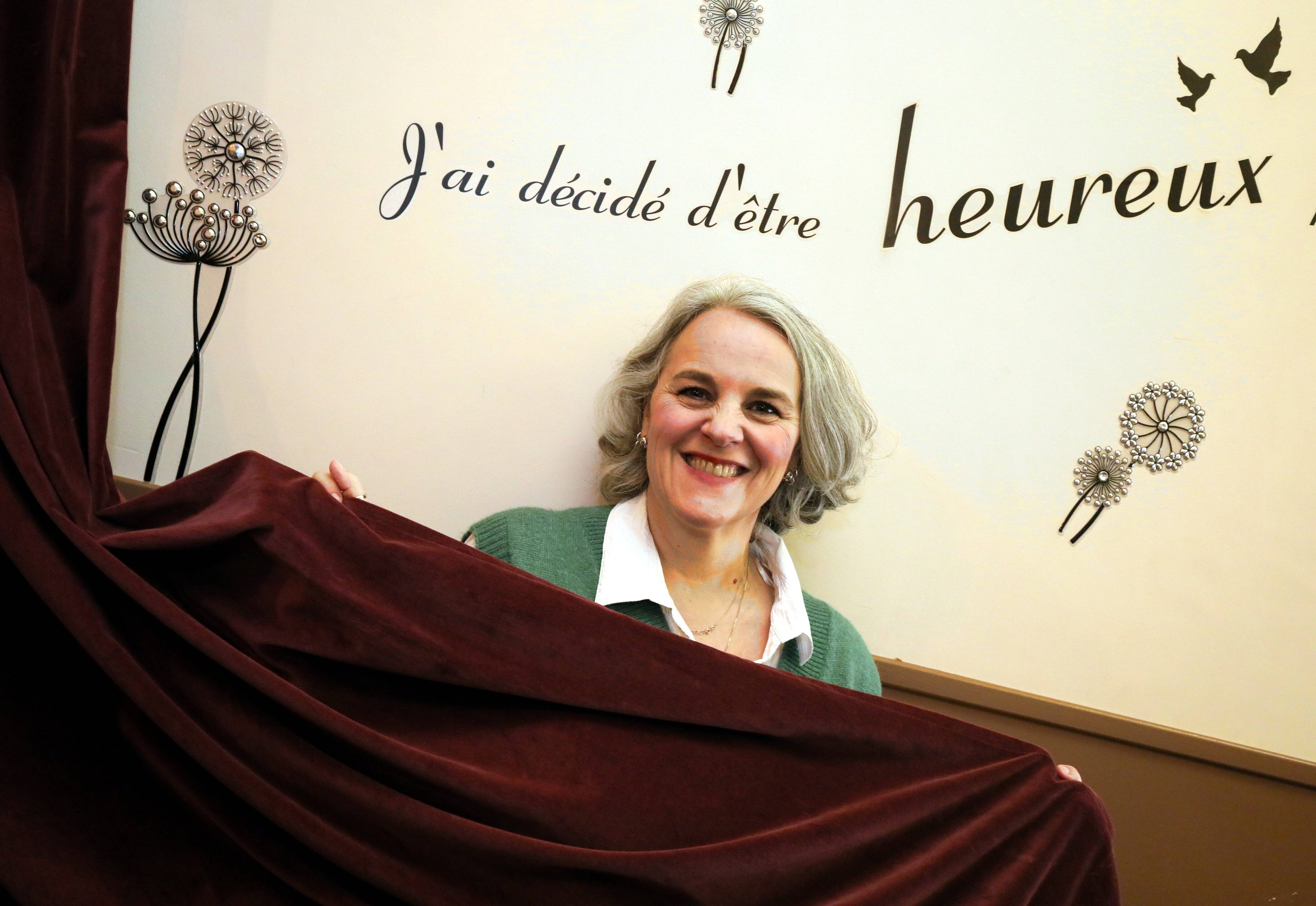 On a découvert un petit théâtre à Juan-les-Pins... et il organise de super soirées théâtre et concerts!