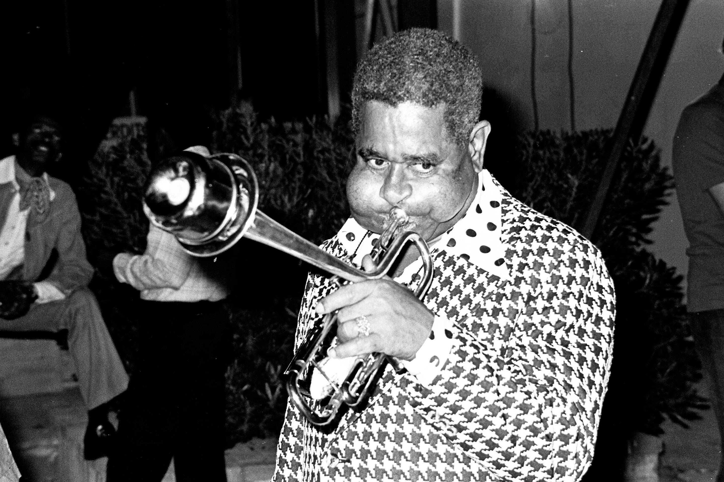Dizzy Gillespie, le trompettiste habitué des festivals de jazz de Nice et Juan, au coeur d'un concert hommage ce week-end