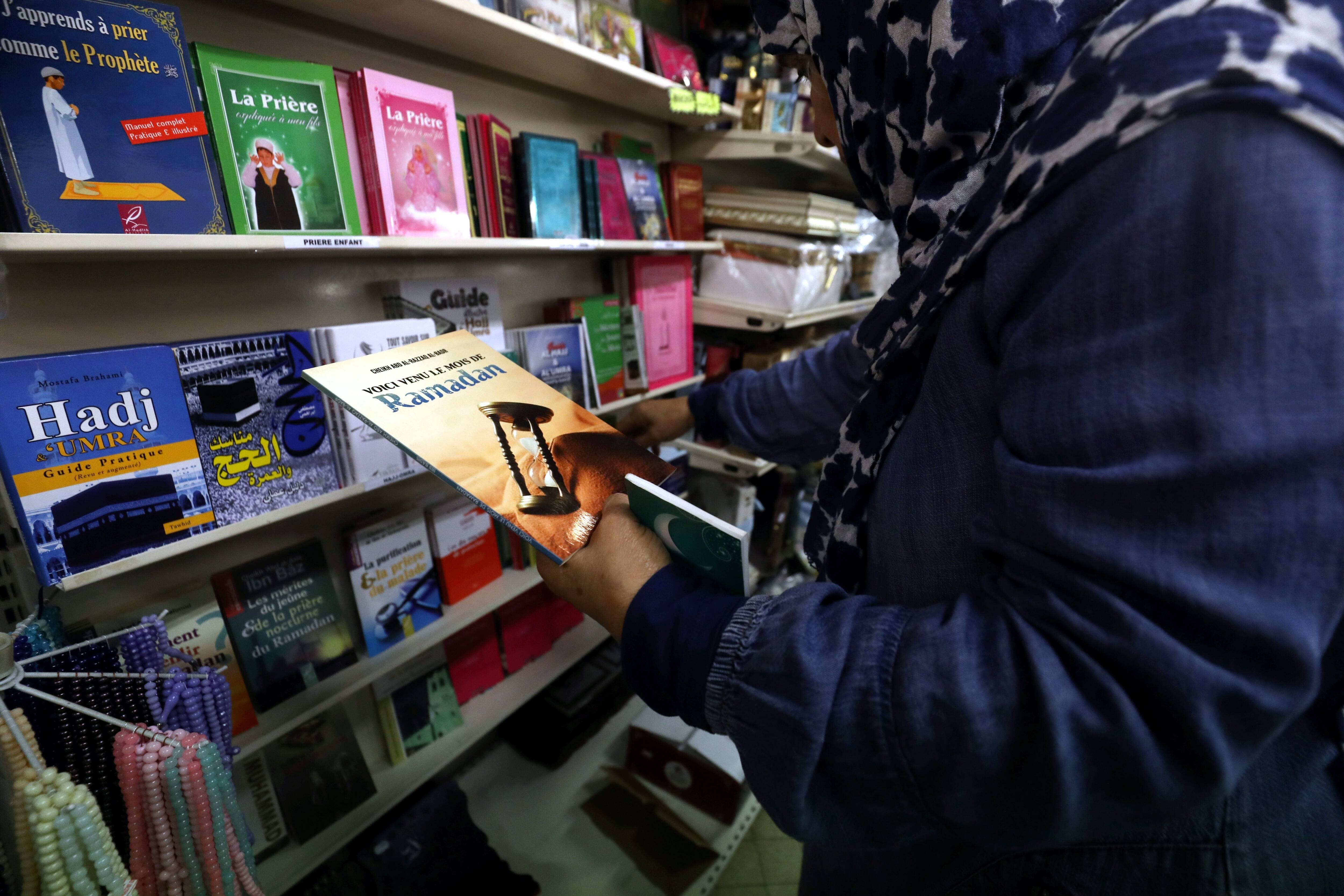 Fermeture de la librairie Iqra à Nice sur ordre de la Préfecture: le préfet ne conteste pas la suspension de cette décision de justice, estime l'avocat de la librairie Iqra