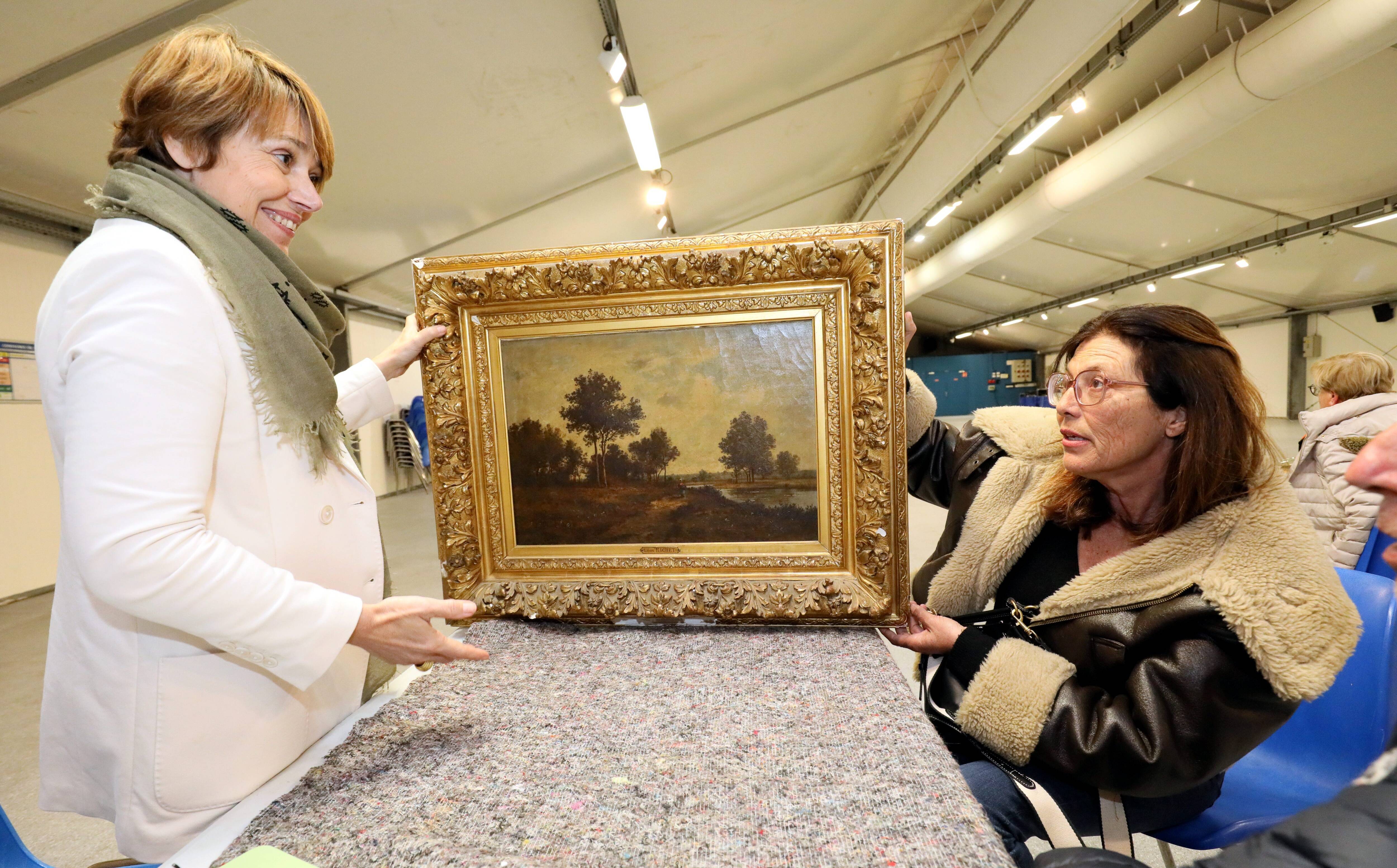 Après l'énorme succès à Antibes mardi, l'experte de l'émission Affaire conclue estimera gratuitement vos objets jeudi à Cannes