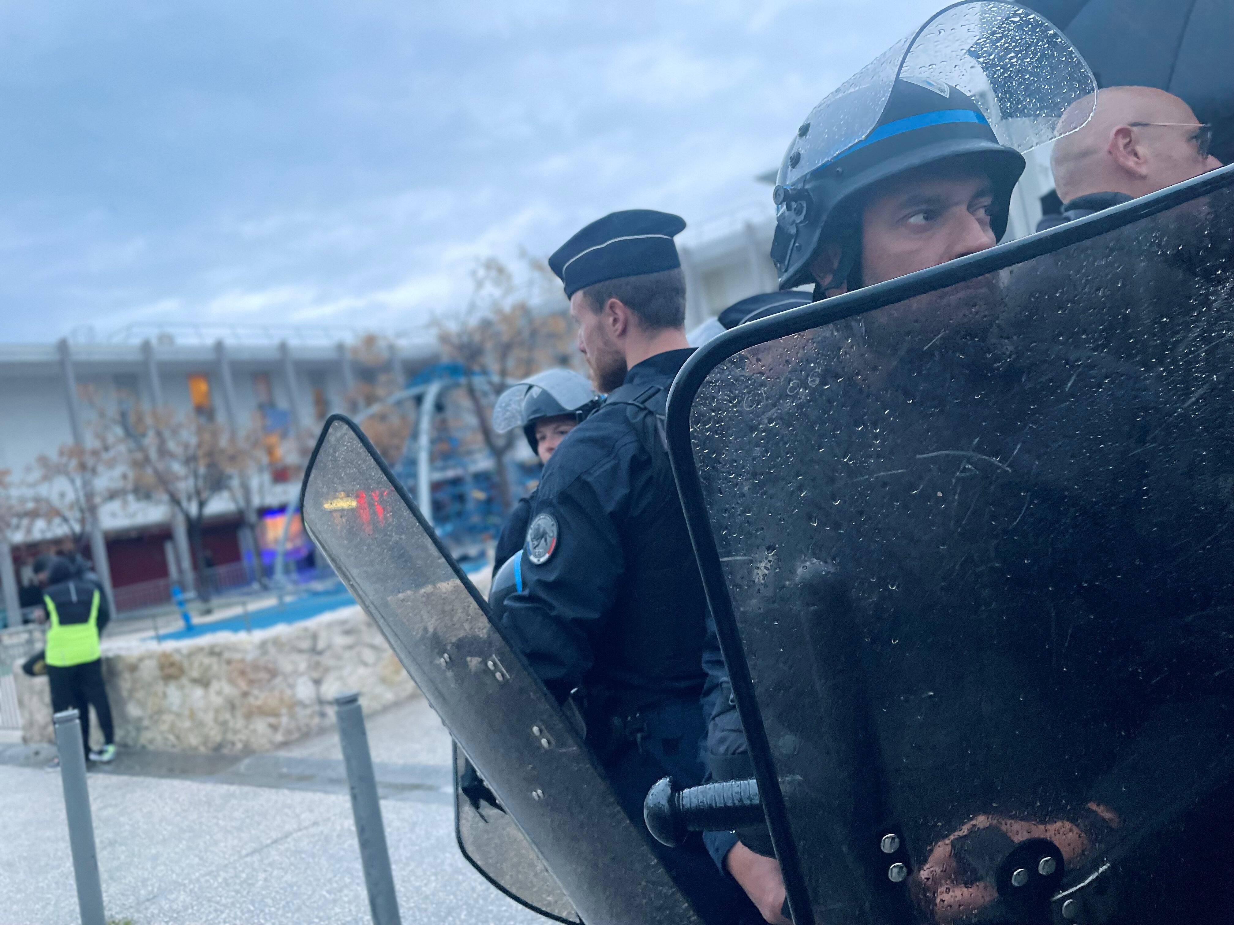 On fait le point sur la situation deux jours après les violences dans le quartier des Moulins à Nice