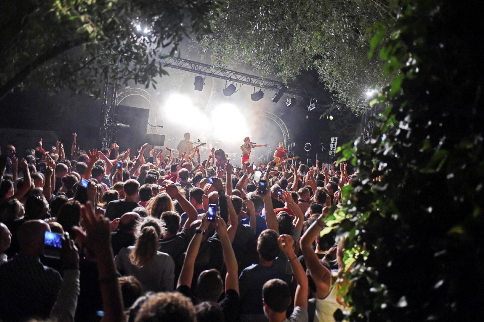 18 soirées de concerts vous attendent cet été au Mas des Escaravatiers à Puget-sur-Argens, suivez le guide