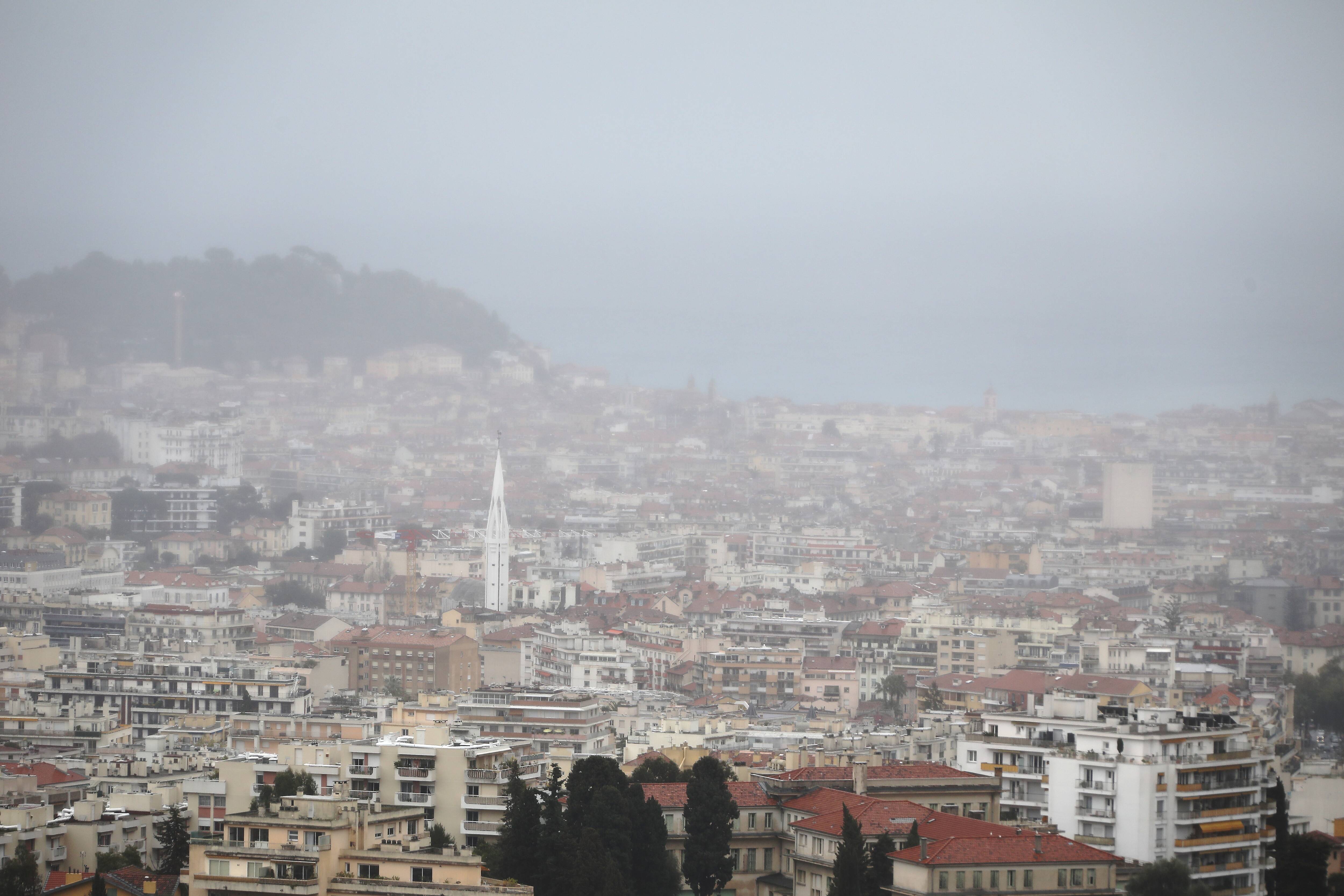 "C'est le mois de mars le plus pluvieux jamais enregistré depuis 1959" dans le Var et les Alpes-Maritimes