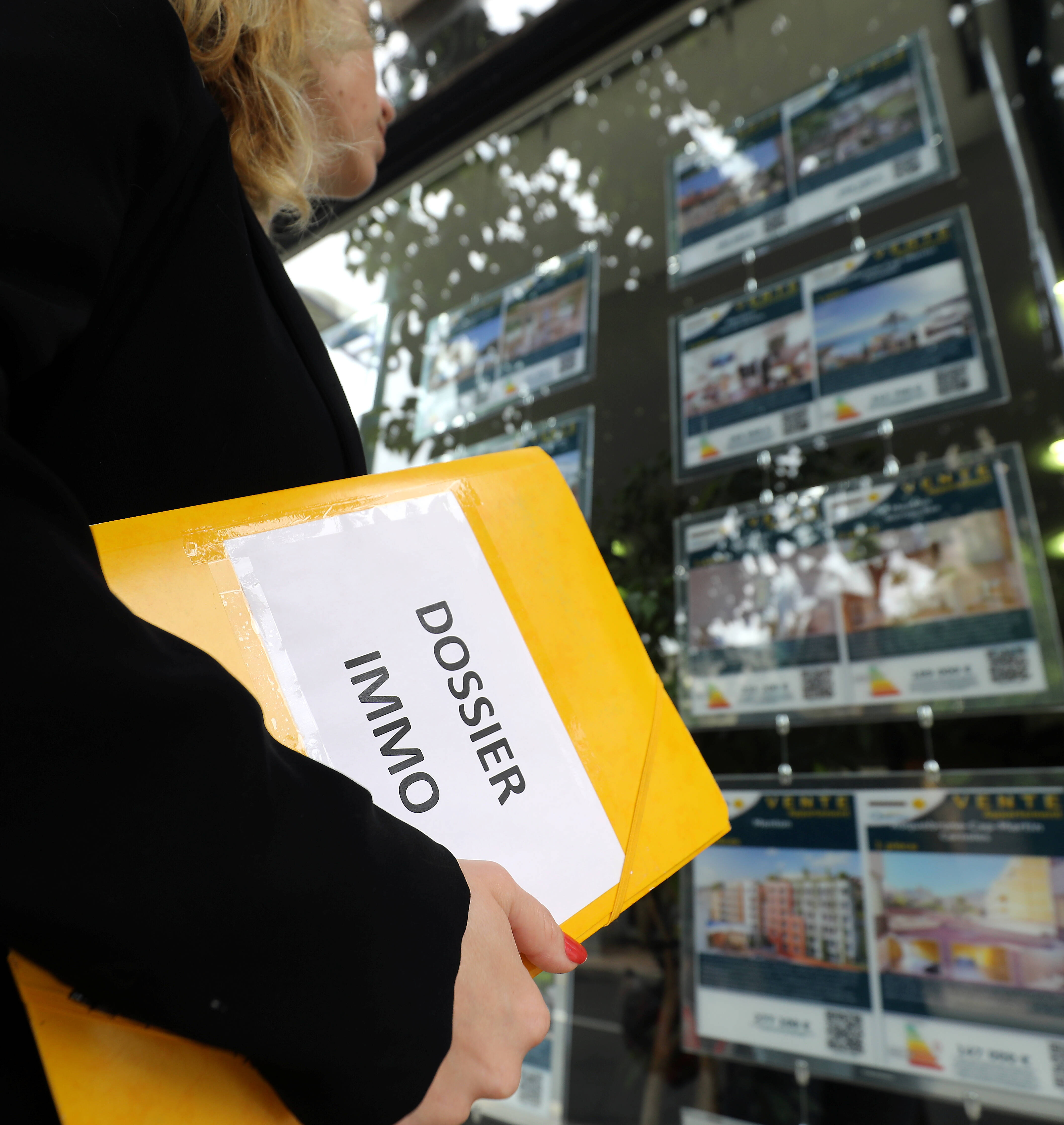 "On se retrouve tous coincés en quelque sorte": le casse-tête pour se loger sur la Côte d'Azur