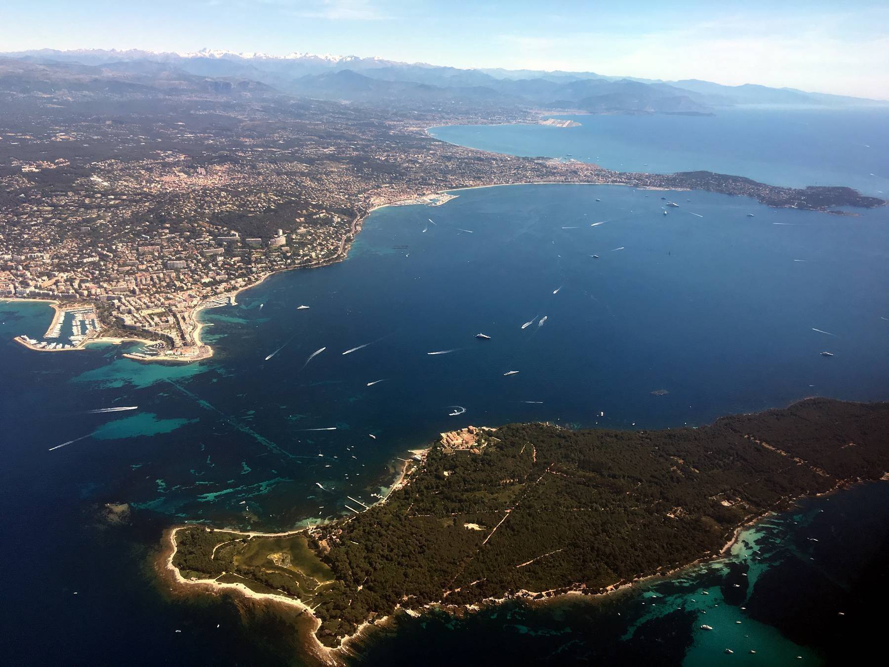 Communauté d'agglomération Cannes Pays de Lérins: les élus appellent à un retour au calme