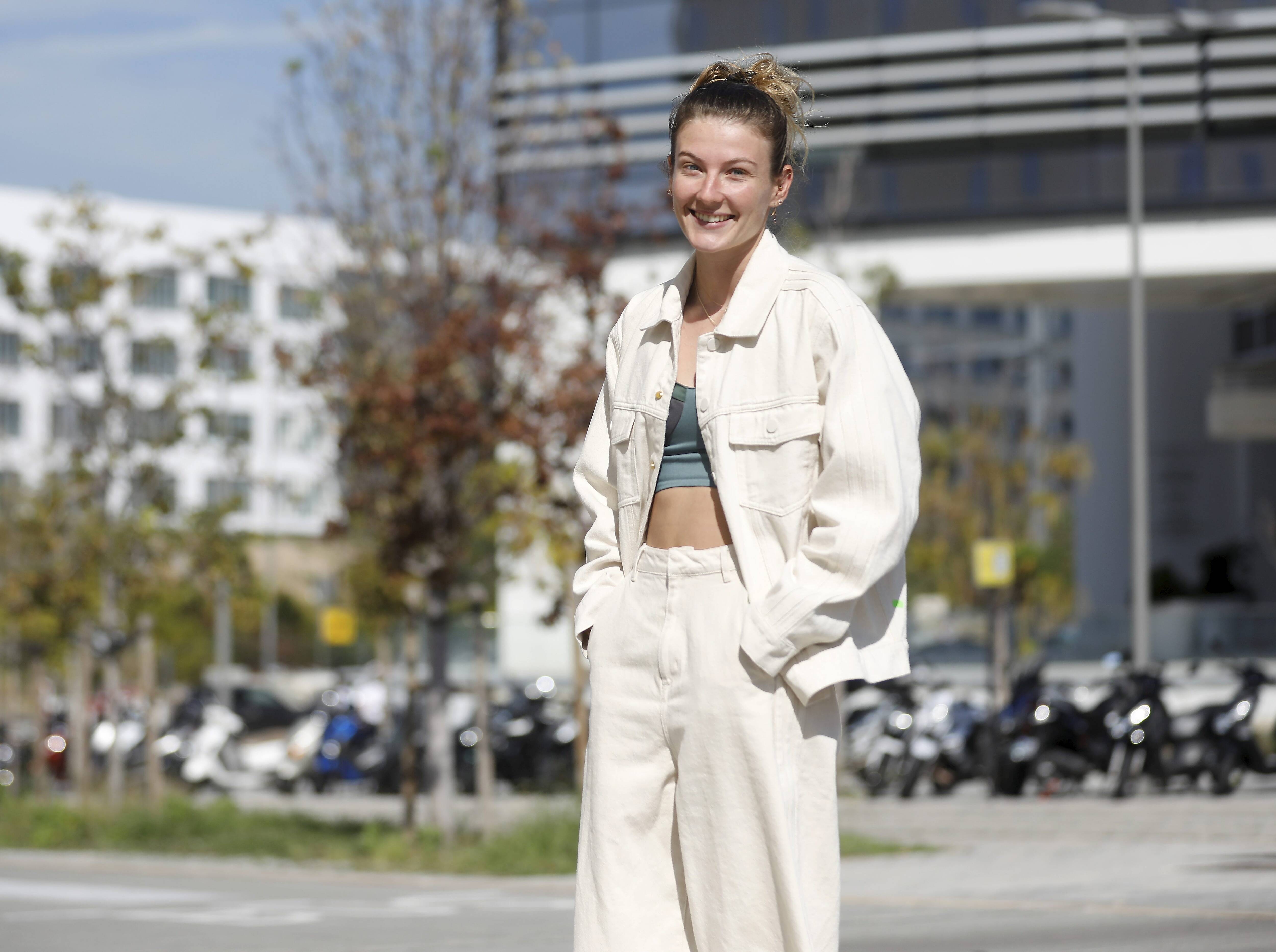 "J'ai l'impression que ça va passer", à 100 jours des JO, le pari fou de la perchiste niçoise Manon Chevrier
