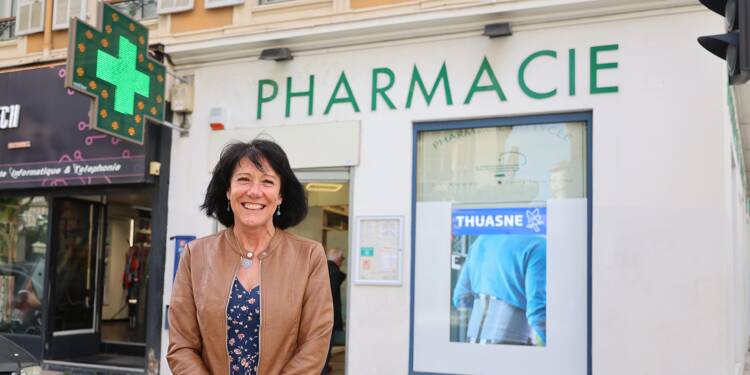 Je me suis sentie utile: elle quitte sa pharmacie à Nice après 44 ans de passion aux petits soins