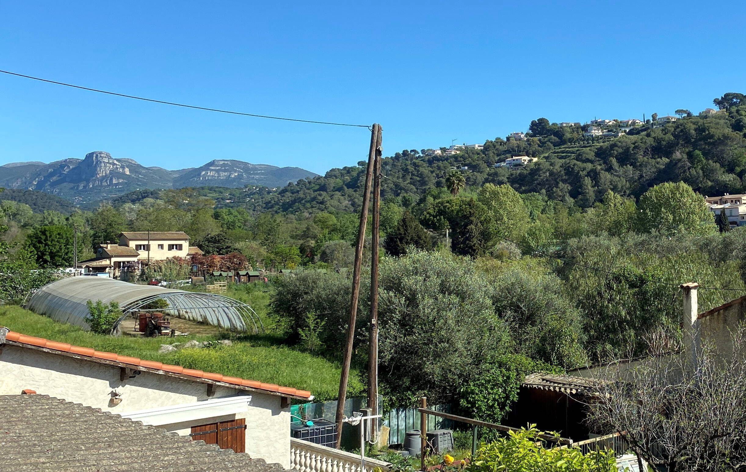 "En moins de 20 ans il est possible de devenir autosuffisant": le Val de Cagne, futur grenier agricole de la Ville?