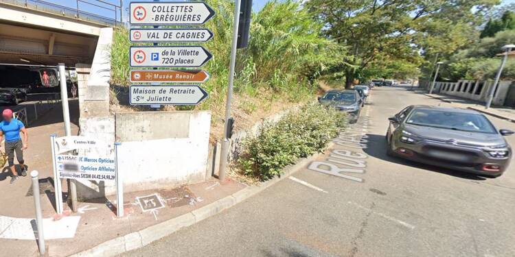 Ce panneau à Cagnes-sur-Mer qui induit les conducteurs en erreur