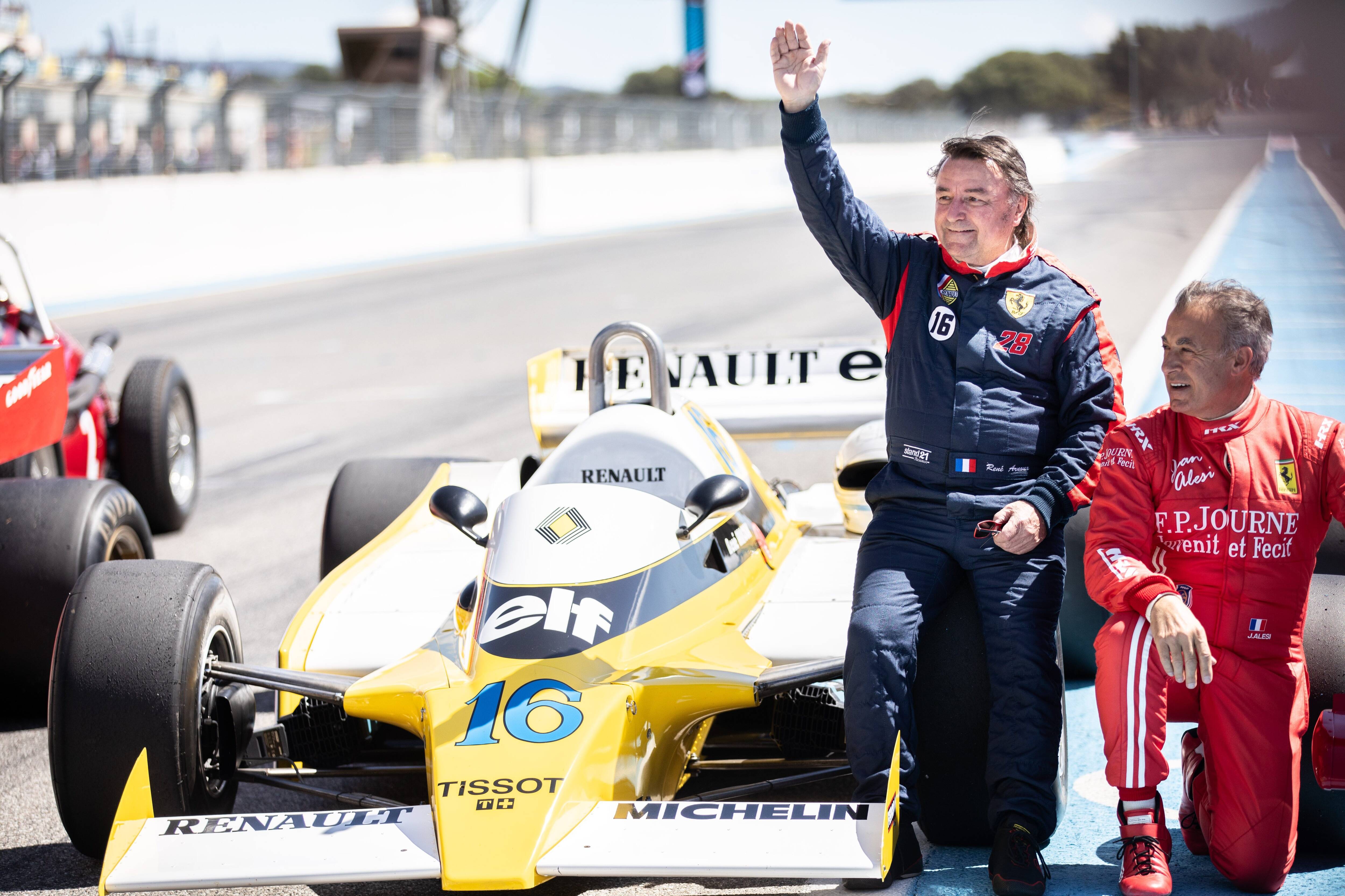"Comme si c'était hier": le vétéran du volant René Arnoux fait une marche arrière de 45 ans au Grand Prix de France Historique