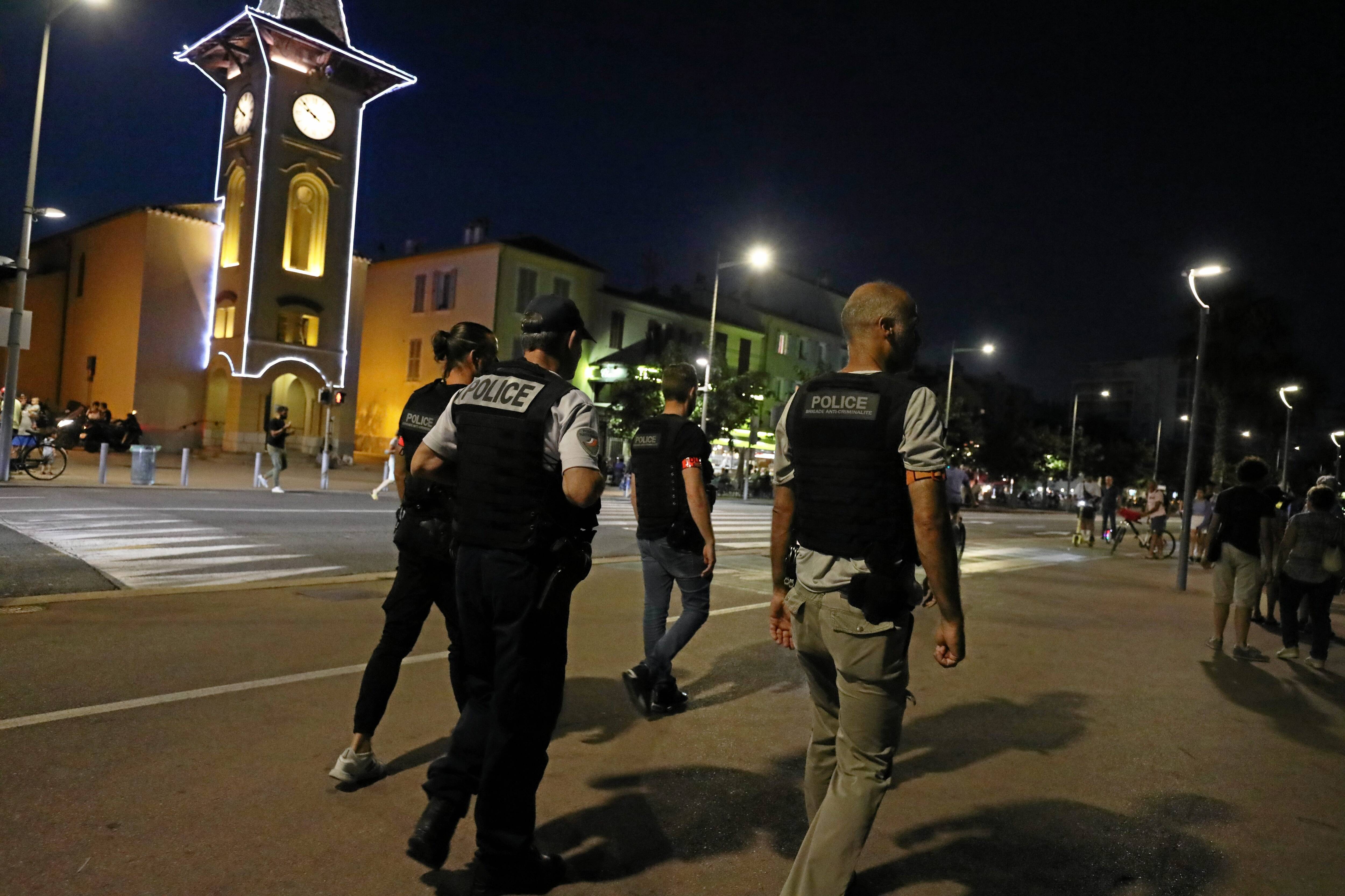 "Ça n'était pas pour lutter contre une quelconque délinquance": Pourquoi Cagnes-sur-Mer a instauré un couvre-feu pour les moins de 13 ans il y a 20 ans