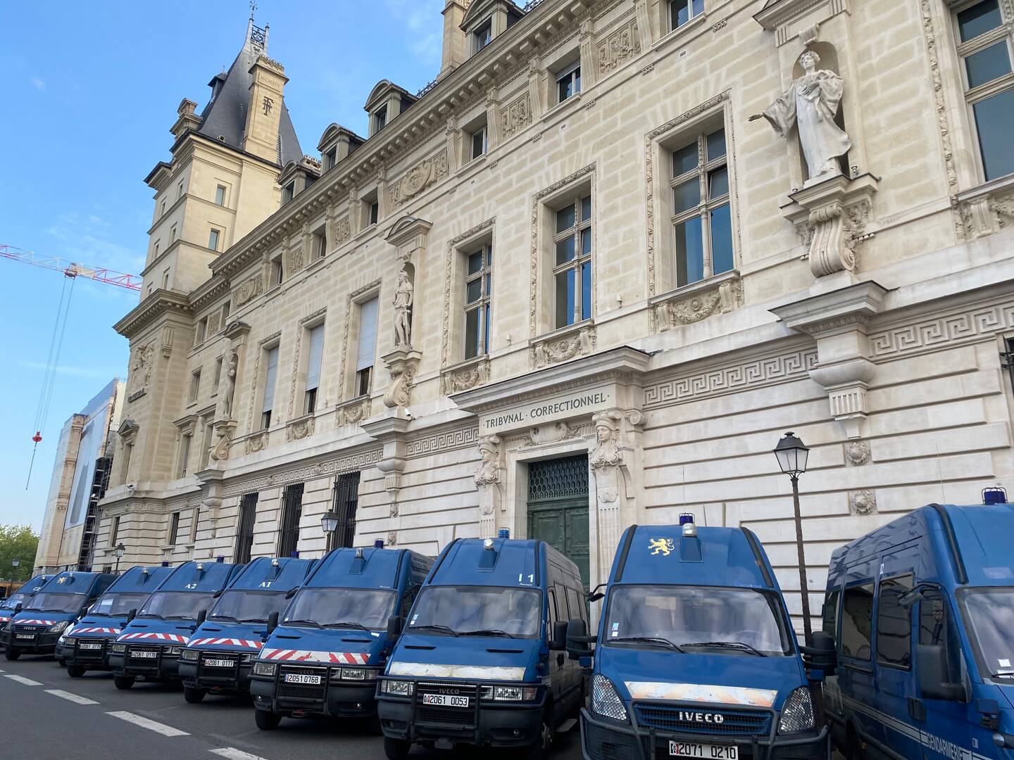 Le palais de justice de Paris, situé sur l’île de la Cité, est sursurveillé pendant le procès en appel de l’attaque terroriste du 14juillet 2016 à Nice.
