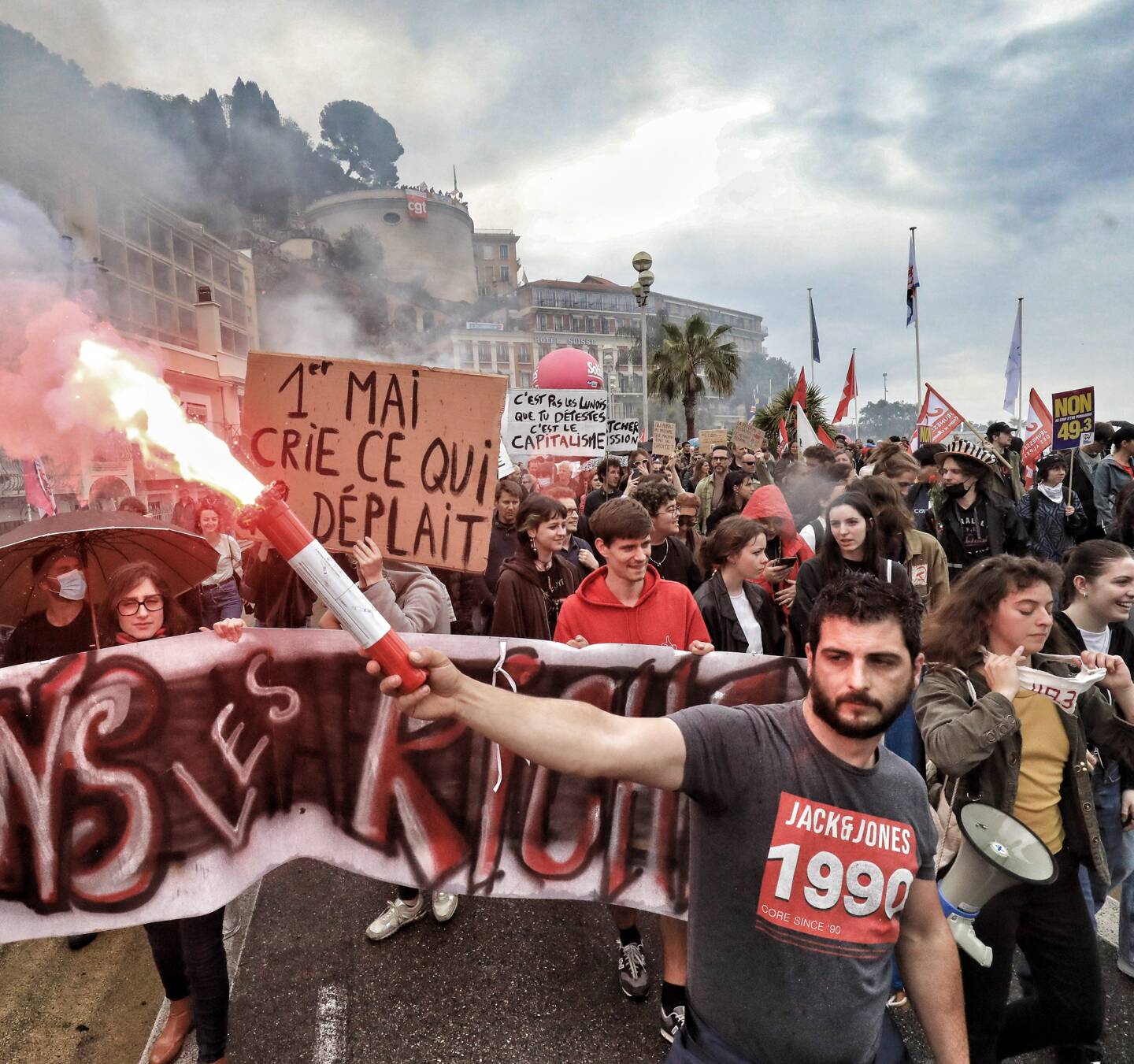 L’an passé à Nice, la forte mobilisation contre la réforme des retraites a permis à un cortège important de se réunir lors du 1ermai.