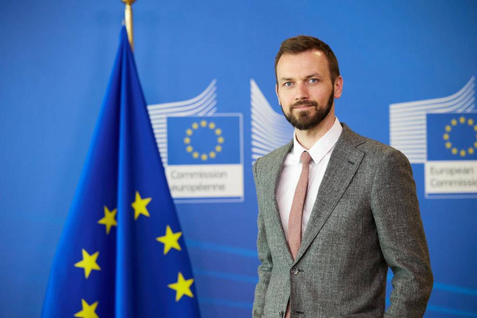 Ligne 2 du tram de Nice, pistes cyclables... Mais au fait, l'Europe ça sert à quoi pour les Azuréens?