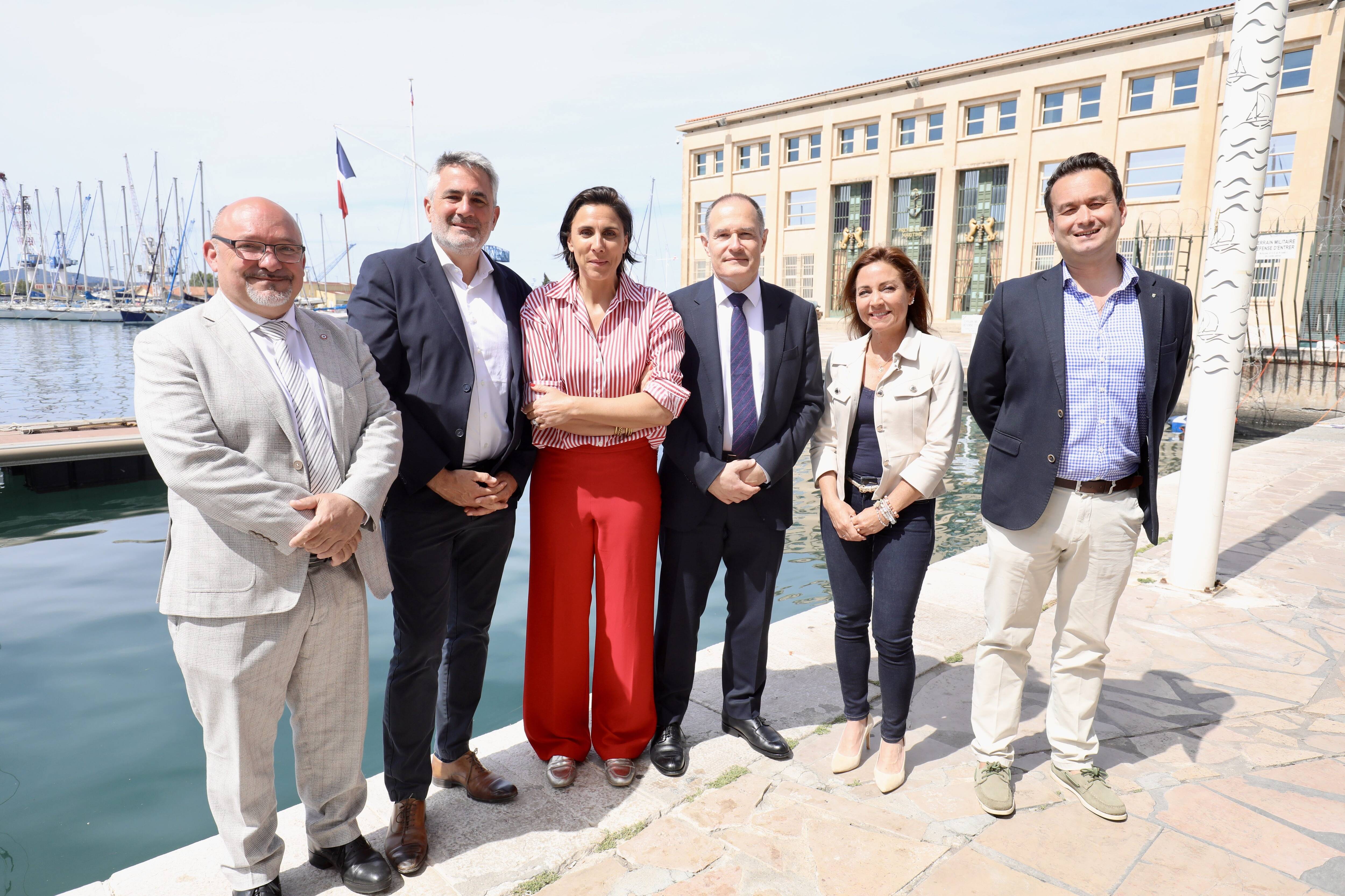 À Toulon, le numéro 3 de la liste RN ranime la polémique sur l'Ocean Viking