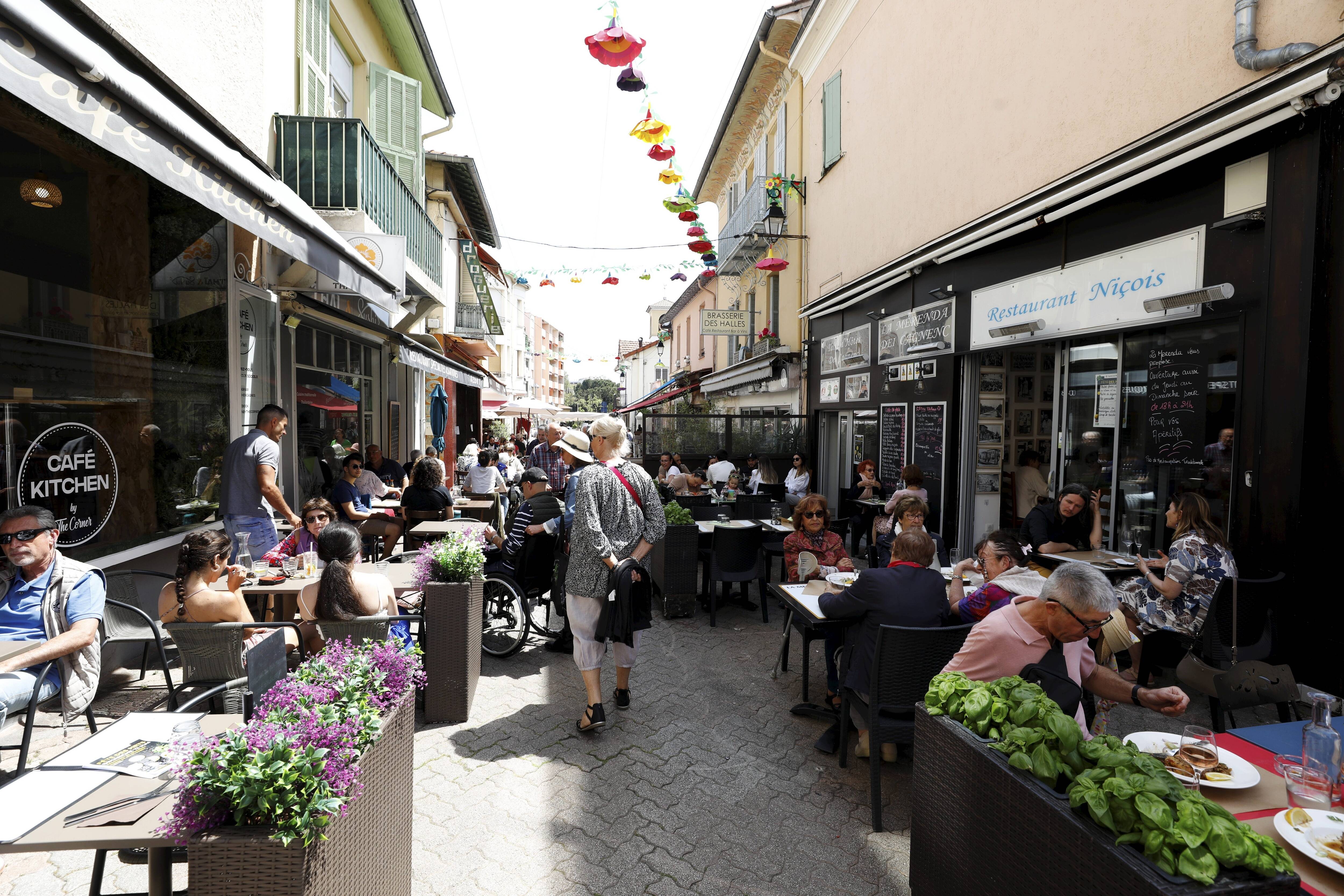 "Il faut des animations dans le genre": la première Fête des mets de Cagnes-sur-Mer a ramené du monde dans les rues du centre ce dimanche