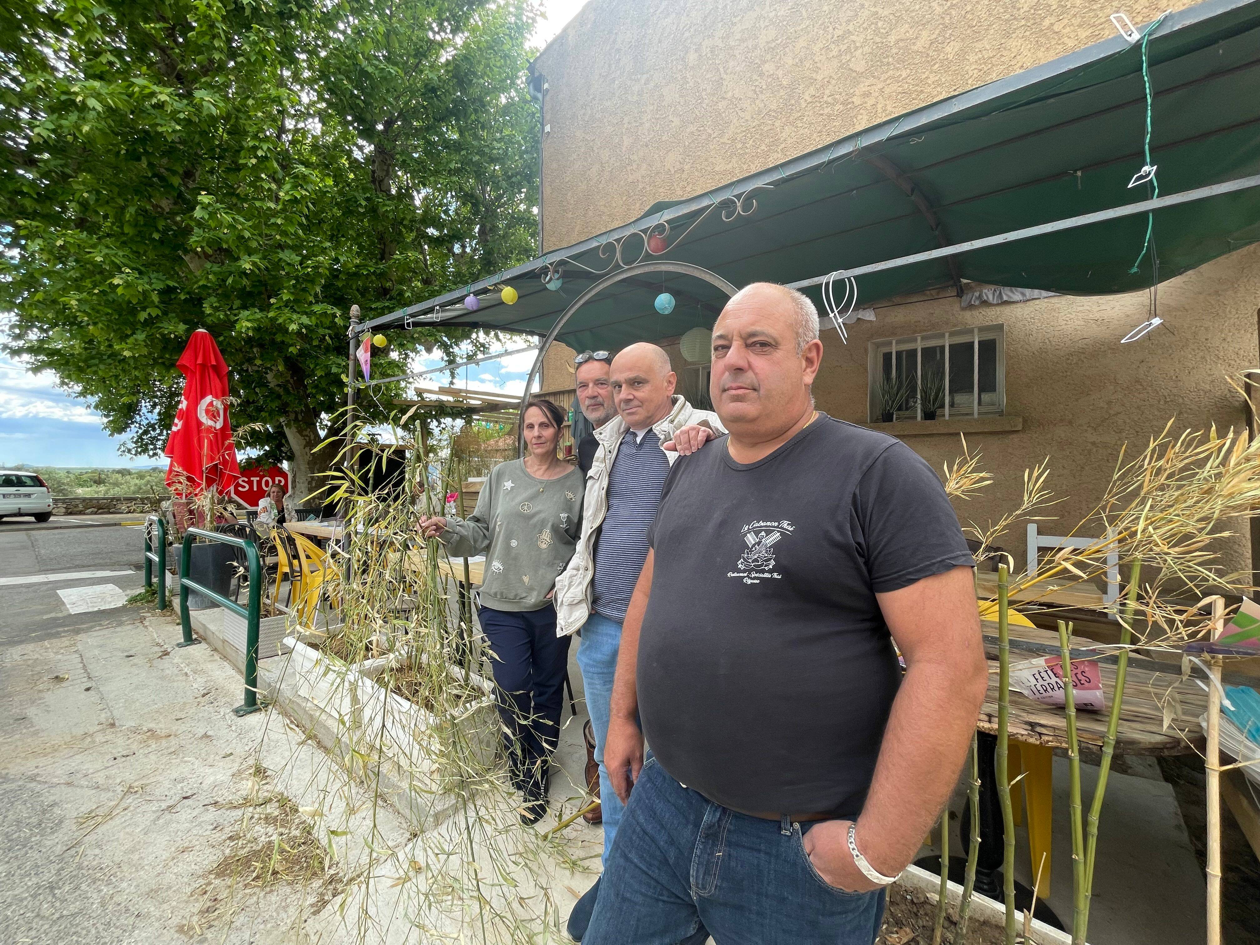 "C'est la guerre, ils veulent la tête du maire": mais que se passe-t-il dans ce village du Var?