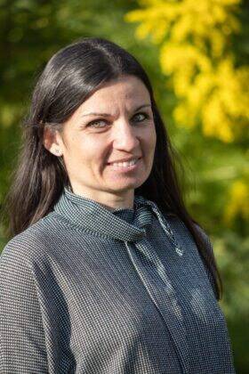 Dixième démission dans la majorité, un nouveau départ à prévoir, la deuxième adjointe quitte ses fonctions: la situation politique s'aggrave dans ce village de la plaine du Var