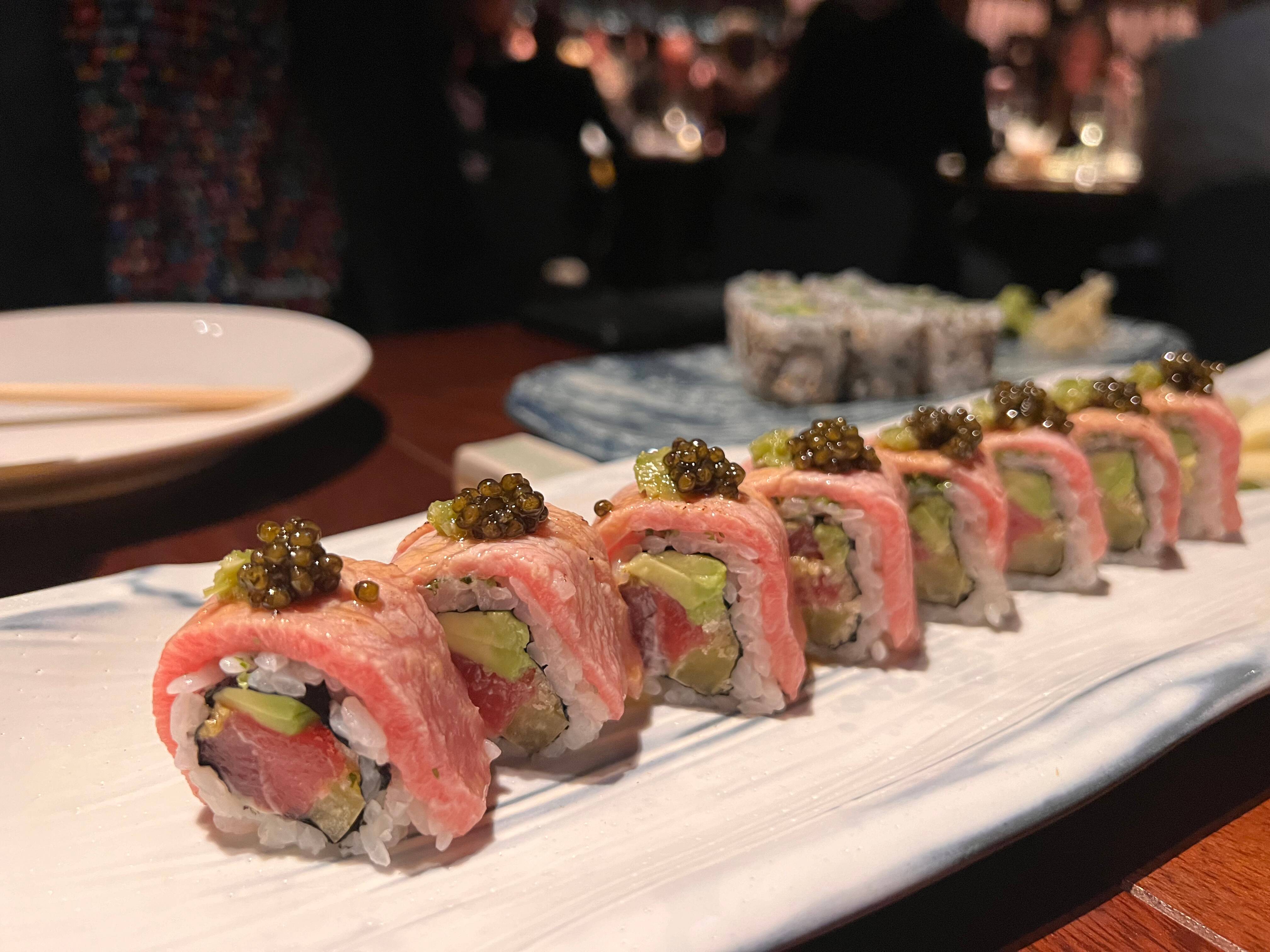 Cuisine japonaise et DJ: pourquoi ce nouveau restaurant promet de devenir un incontournable à Cannes