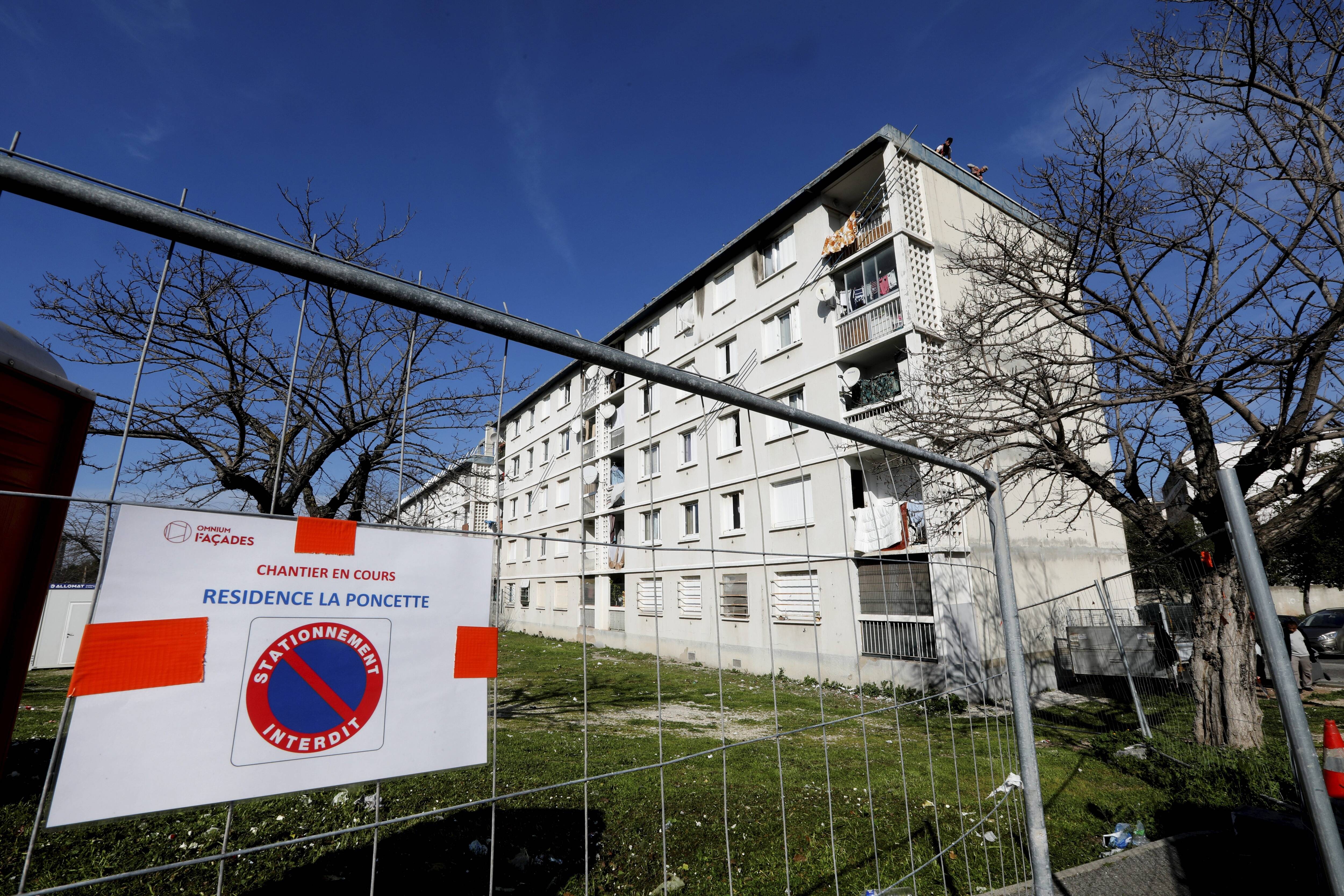 Feu de toiture dans un immeuble du quartier Sainte-Musse à Toulon