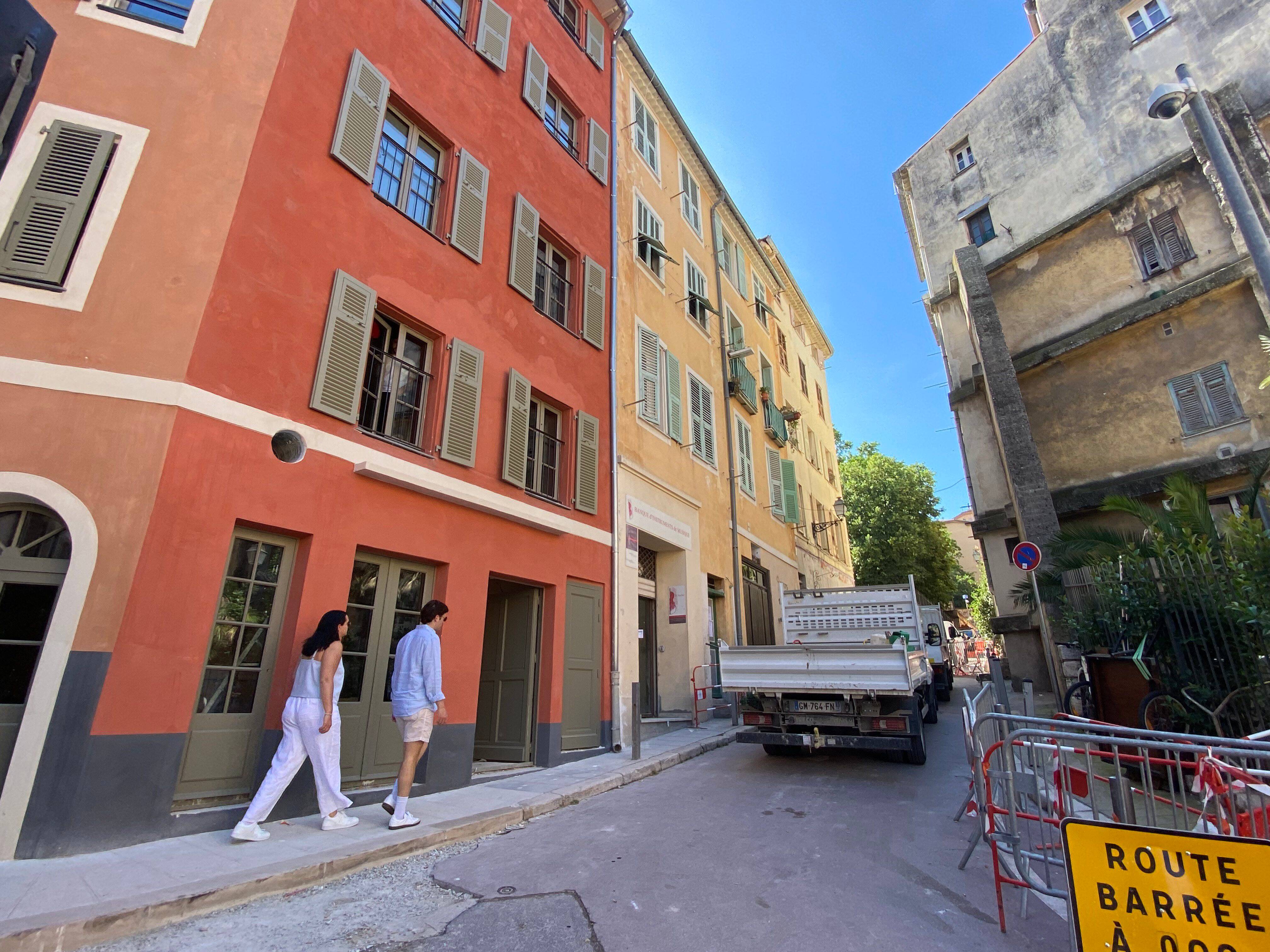 "Je suis très soulagée": dans le Vieux-Nice, les habitants de retour dans les immeubles évacués le 16 mai