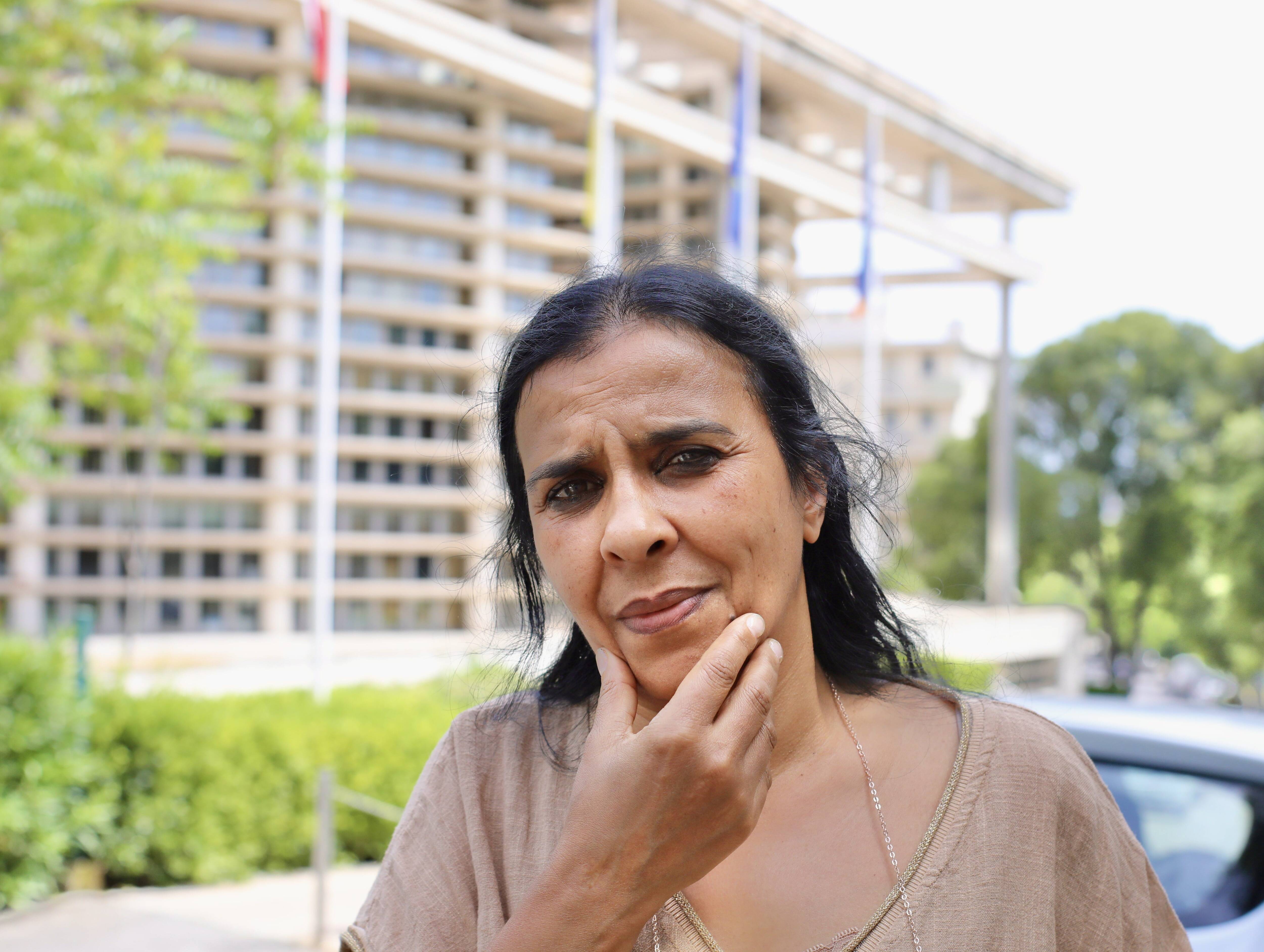 Affaire Falco: "Qu'est-ce que ça a été violent", la lanceuse d'alerte Faouzia Mehazem sort du silence