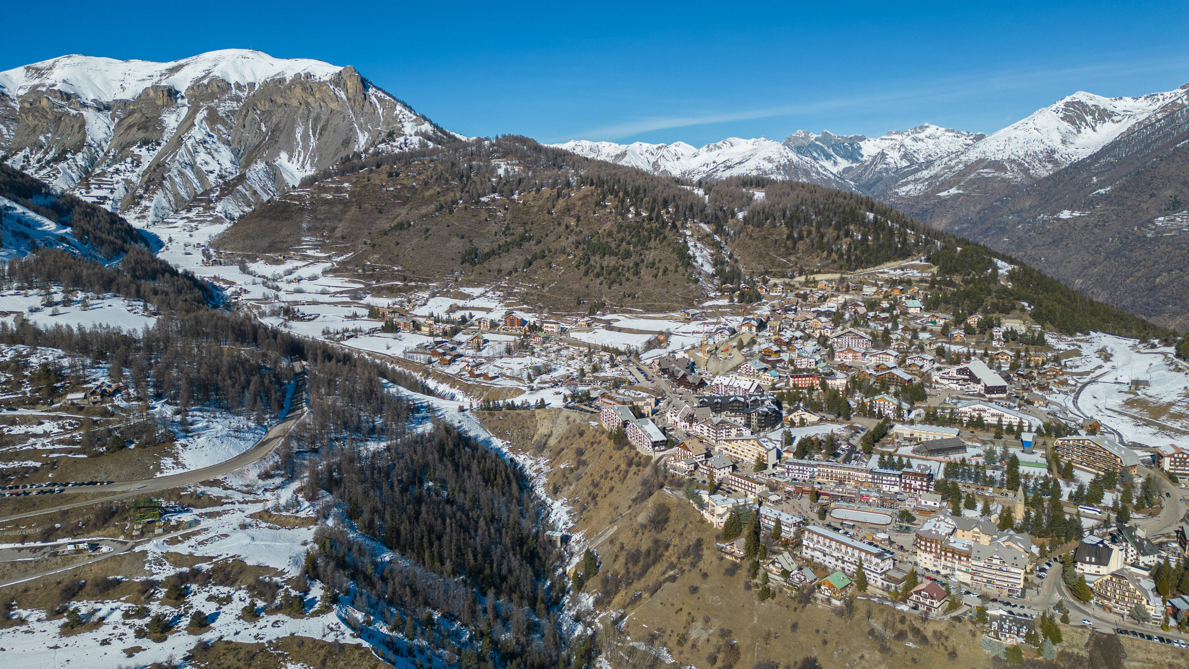 Pourquoi faudra-t-il attendre encore (au moins) un an pour faire de la tyrolienne à Auron?