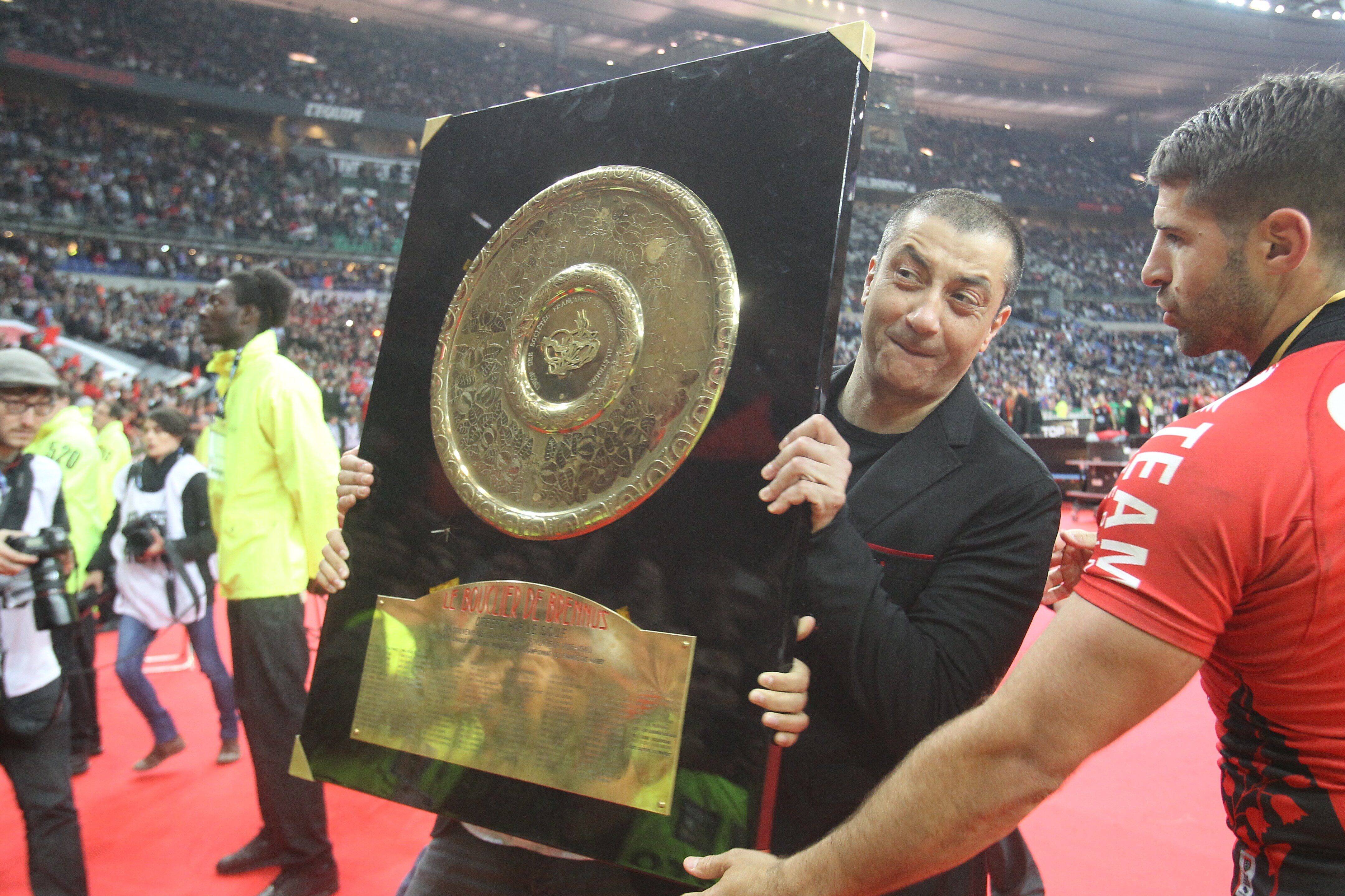 "Il y avait un malaise, je pensais avoir perdu la saison", se souvient Mourad Boudjellal, dix ans après le doublé du RCT