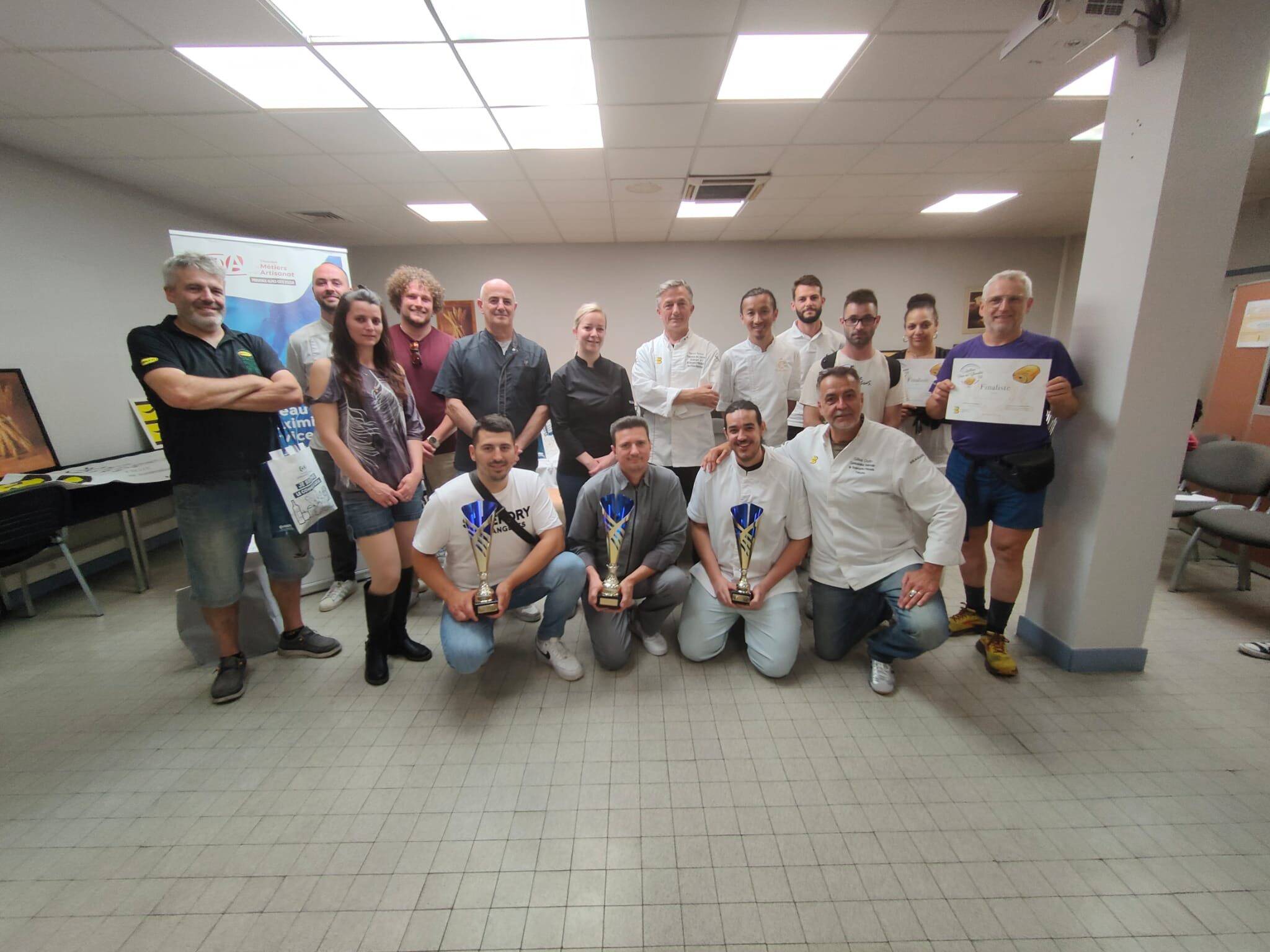 "Il me faut trois jours pour préparer ma pâte feuilletée", un Vençois lauréat du concours du meilleur pain au chocolat des Alpes-Maritimes