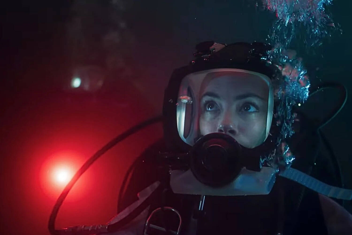 Xavier Gens: "Quand on leur a dit qu'on allait faire un film avec un requin dans la Seine, ils ont tous rigolé au départ"