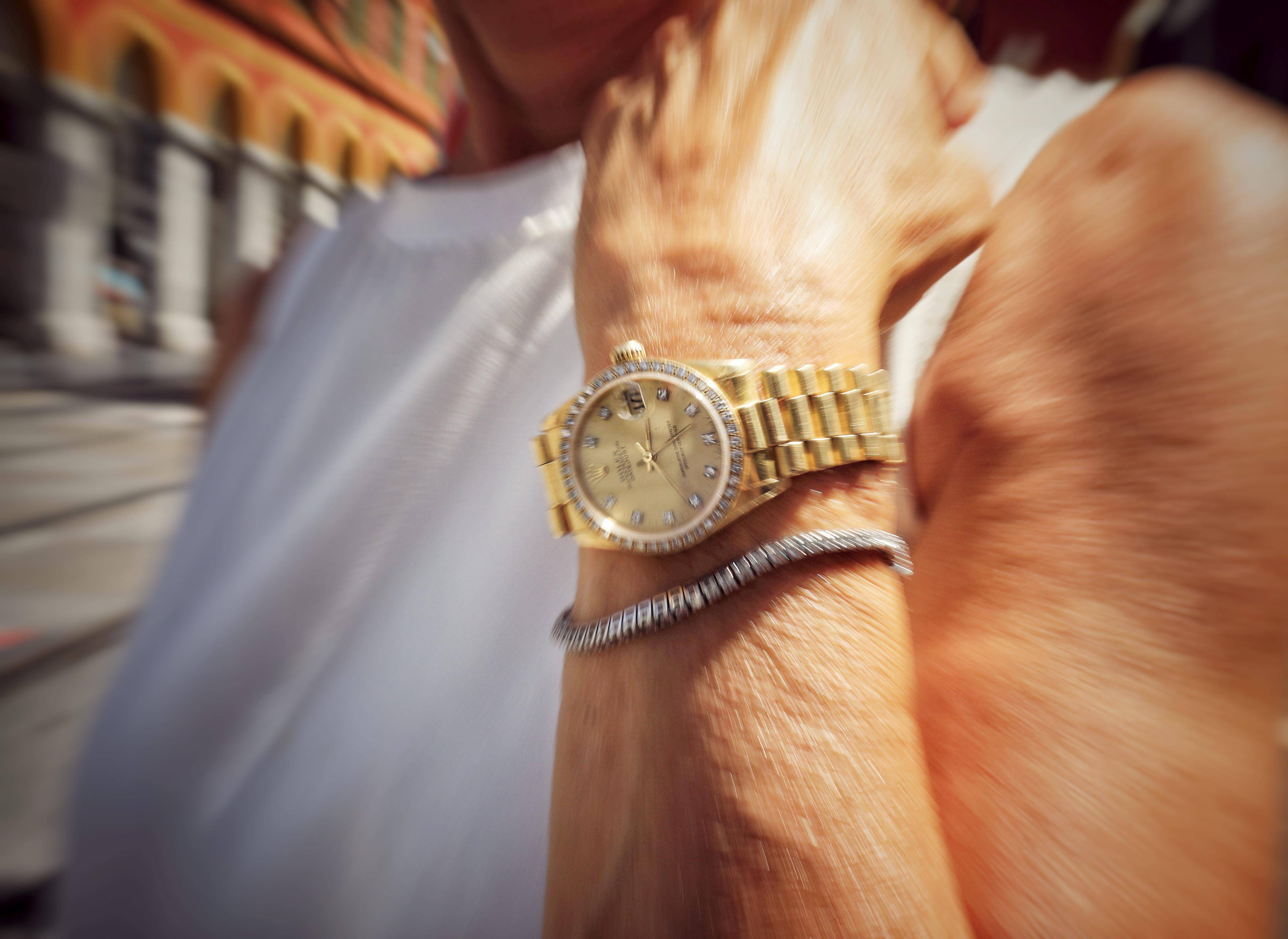 C'est le troisième en moins d'une semaine, encore un vol de montre de luxe à Cannes