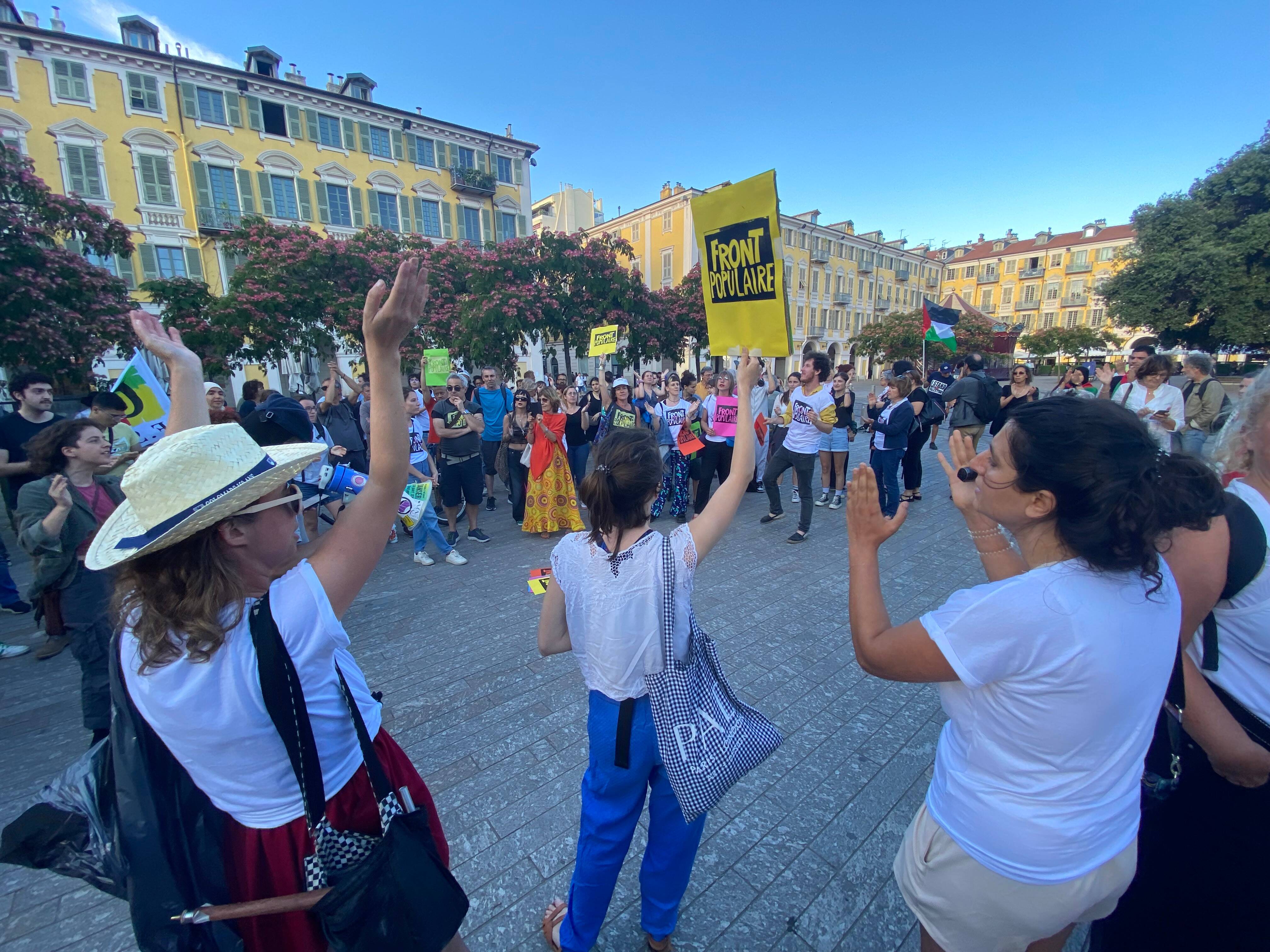 Un rassemblement spontané et citoyen à Nice ce lundi soir pour exiger l'union de la gauche